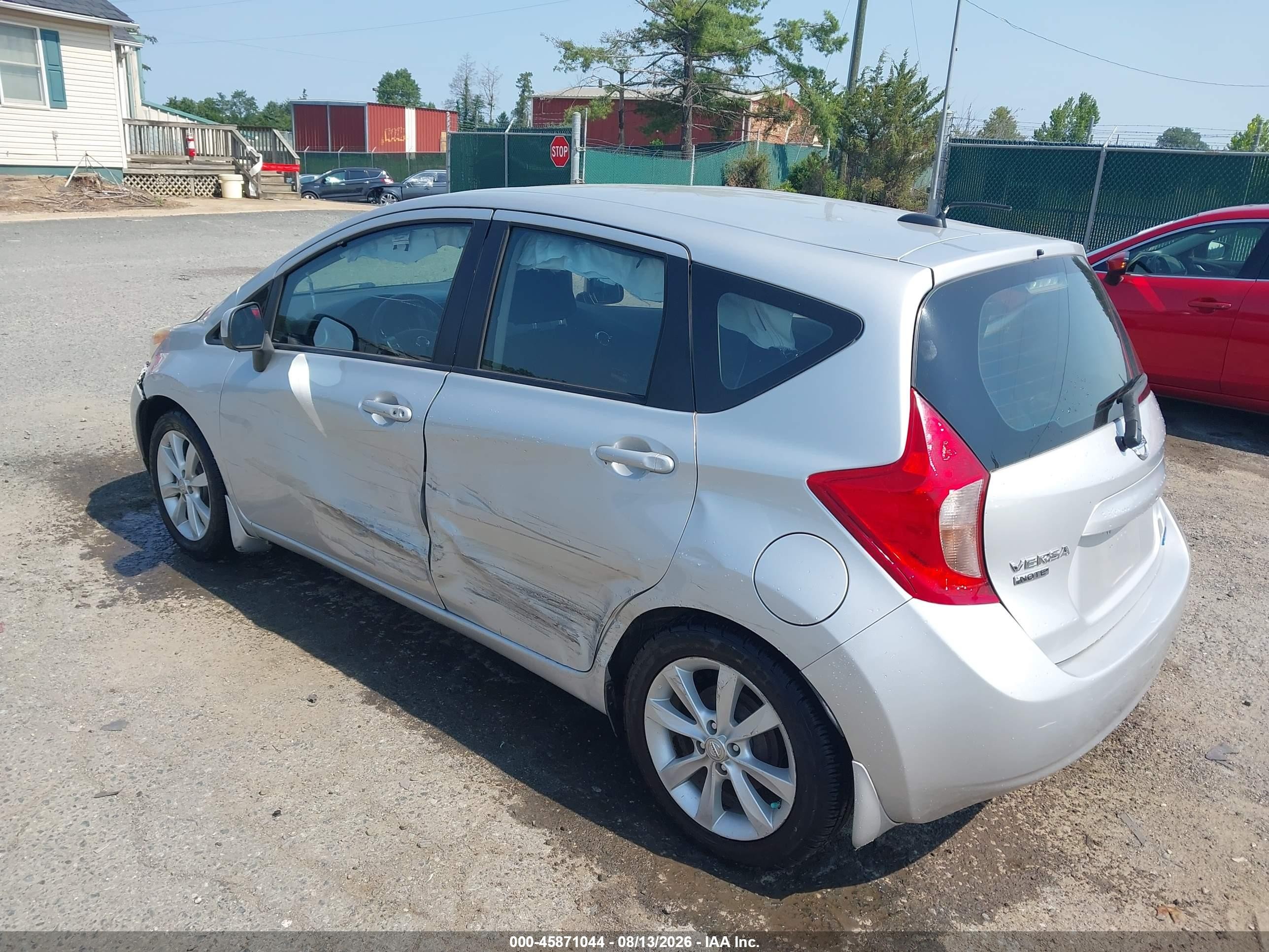 2014 Nissan Versa Note Sv Silver vin: 3N1CE2CP2EL366039