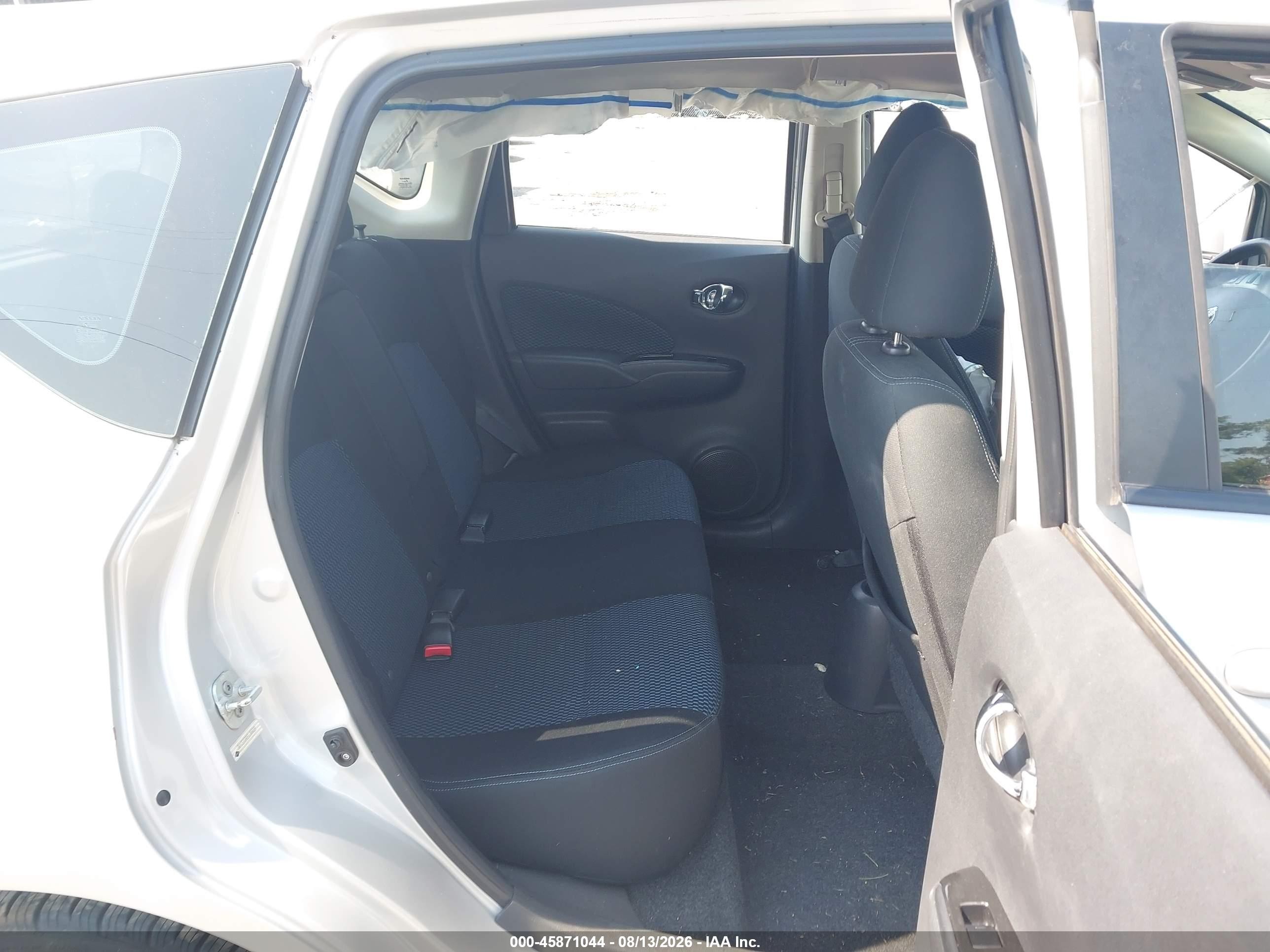2014 Nissan Versa Note Sv Silver vin: 3N1CE2CP2EL366039