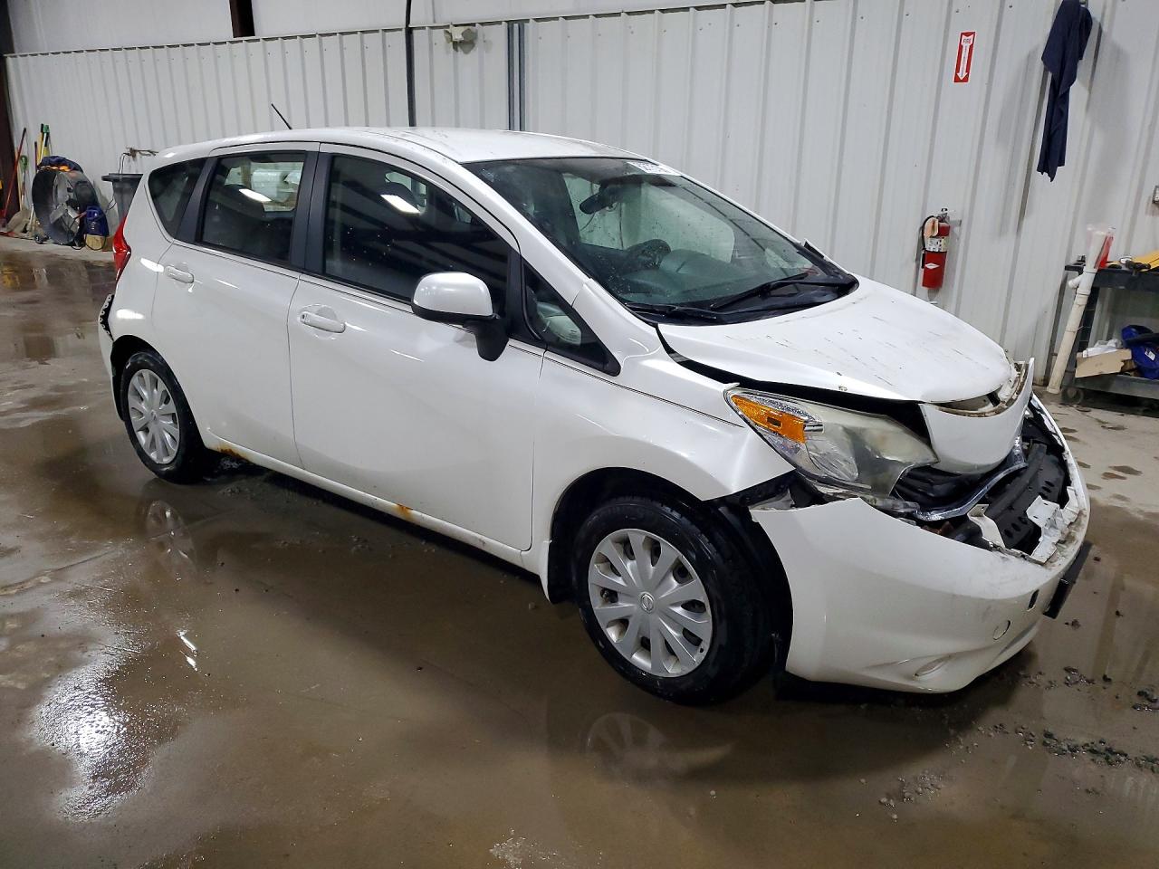 2014 Nissan Versa Note S White vin: 3N1CE2CP2EL386310