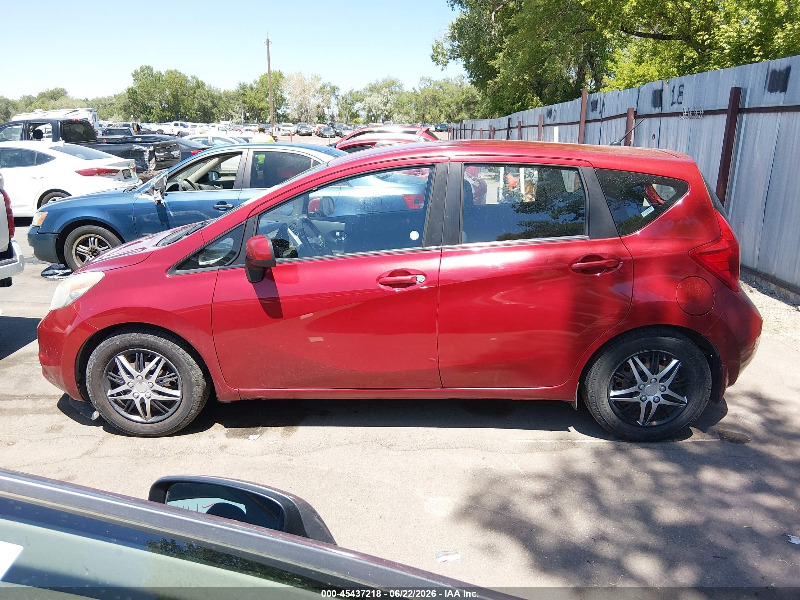 2014 Nissan Versa Note Sv Red vin: 3N1CE2CP2EL391992