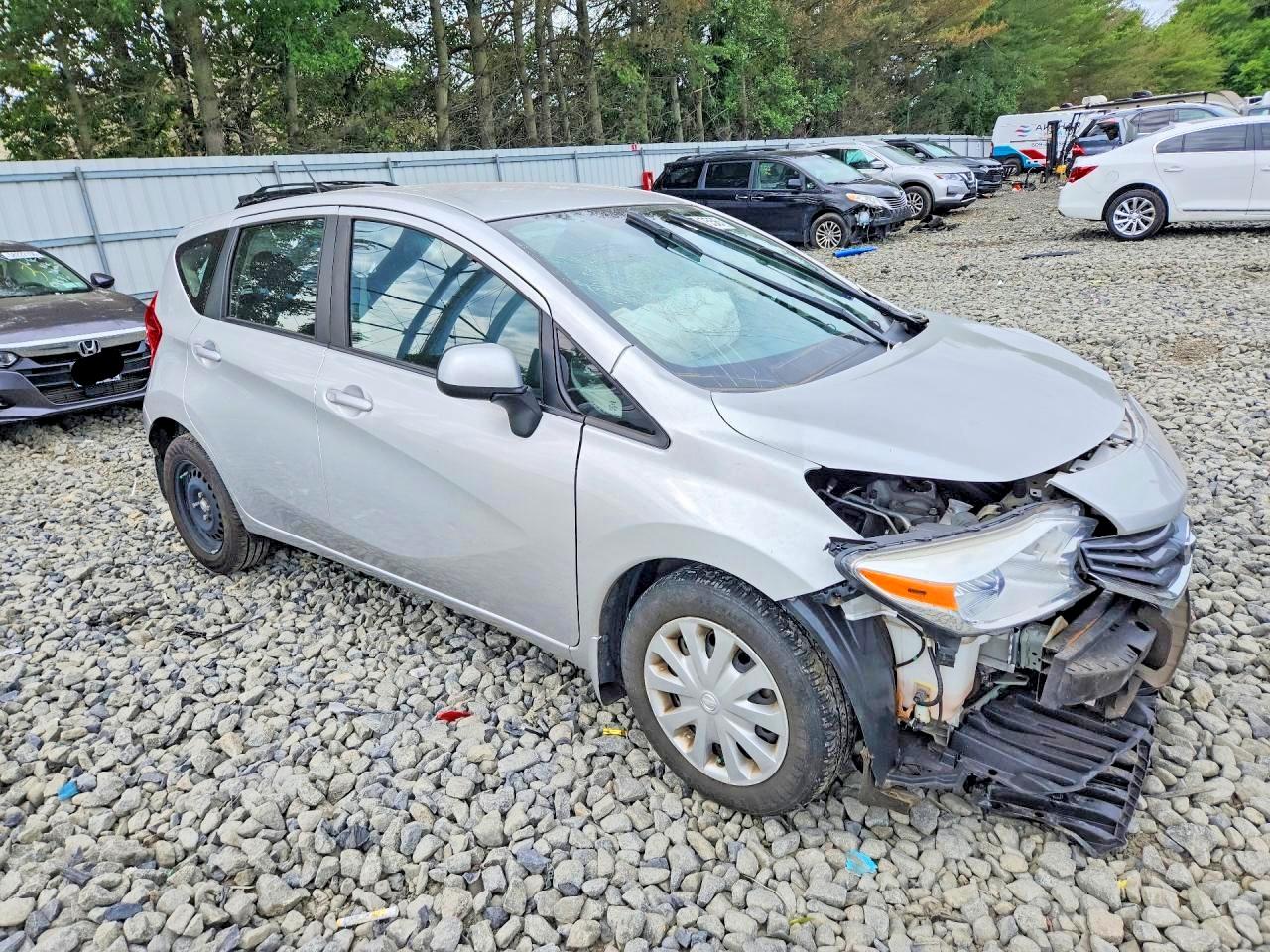 2014 Nissan Versa Note Sv Silver vin: 3N1CE2CP2EL406362