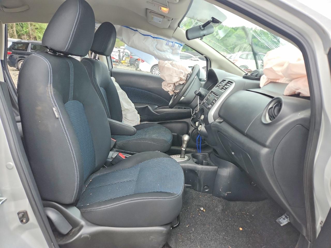 2014 Nissan Versa Note Sv Silver vin: 3N1CE2CP2EL406362