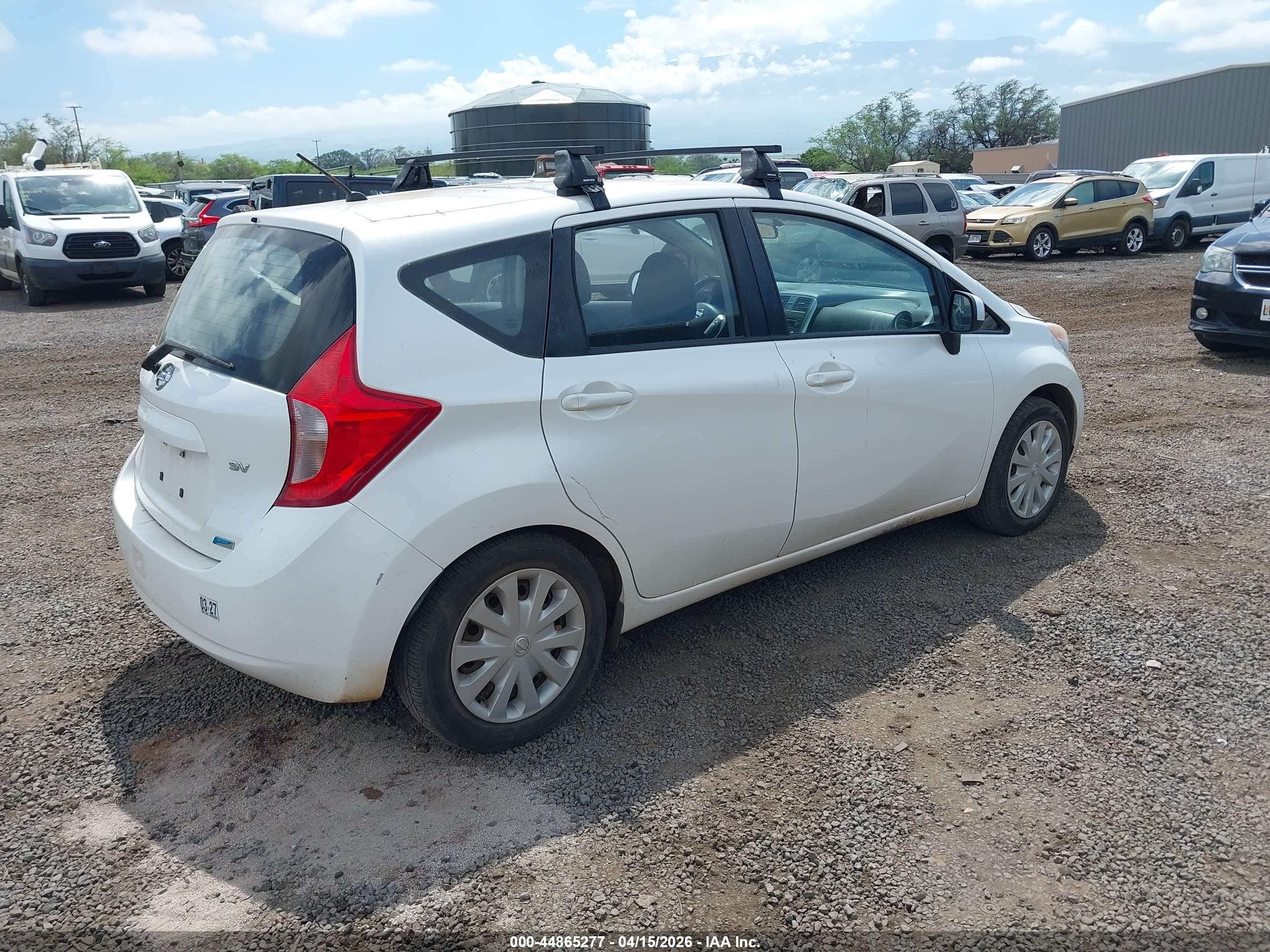 2014 Nissan Versa Note S (sr)/s Plus/sv White vin: 3N1CE2CP2EL422044