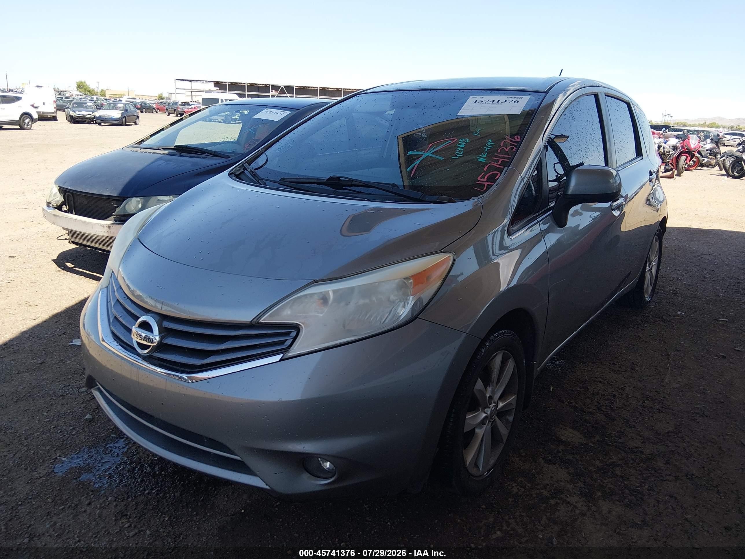 2014 Nissan Versa Note   Gray vin: 3N1CE2CP2EL424618