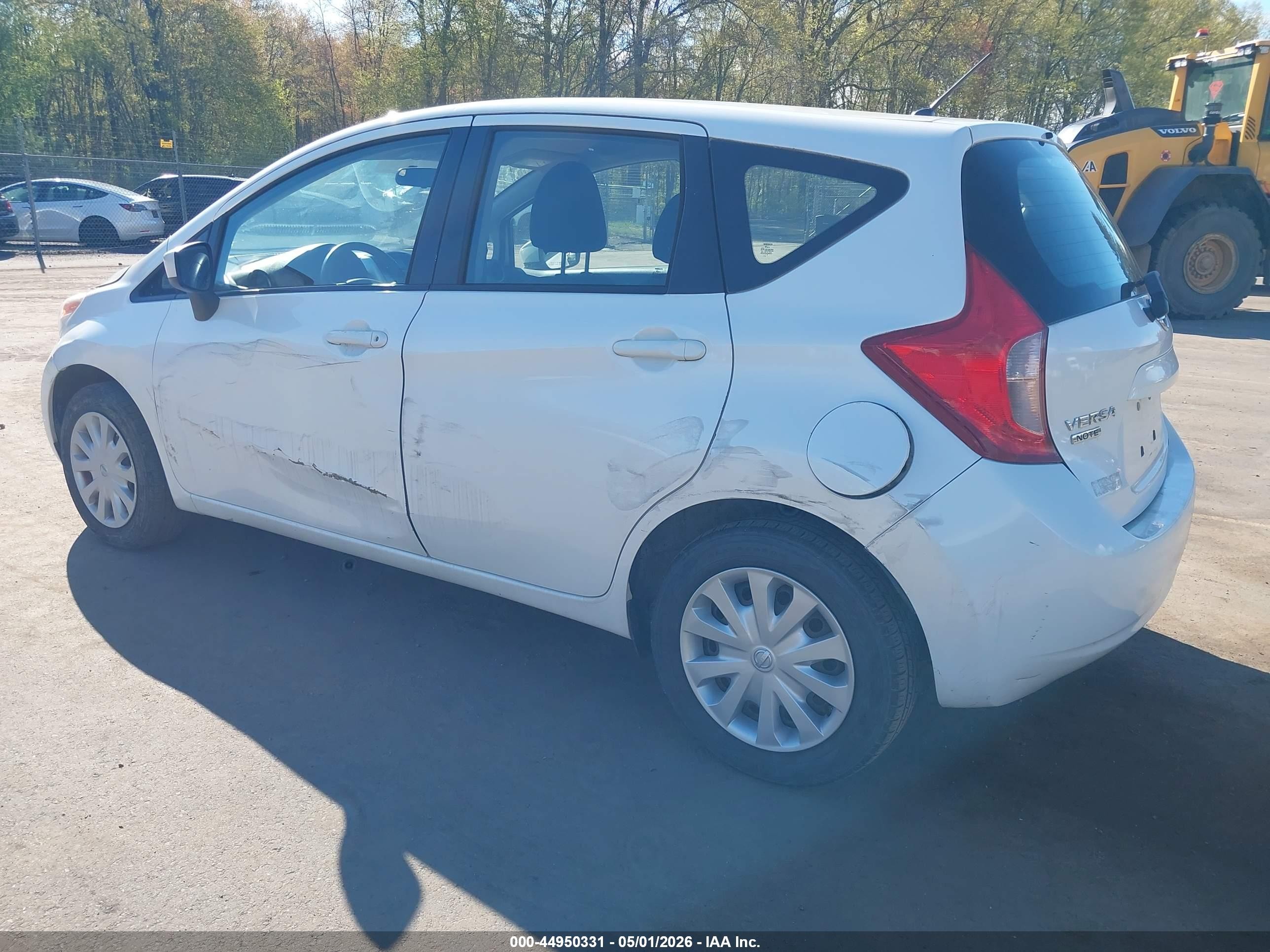 2015 Nissan Versa Note S (sr)/s Plus/sl/sr/sv White vin: 3N1CE2CP2FL363806