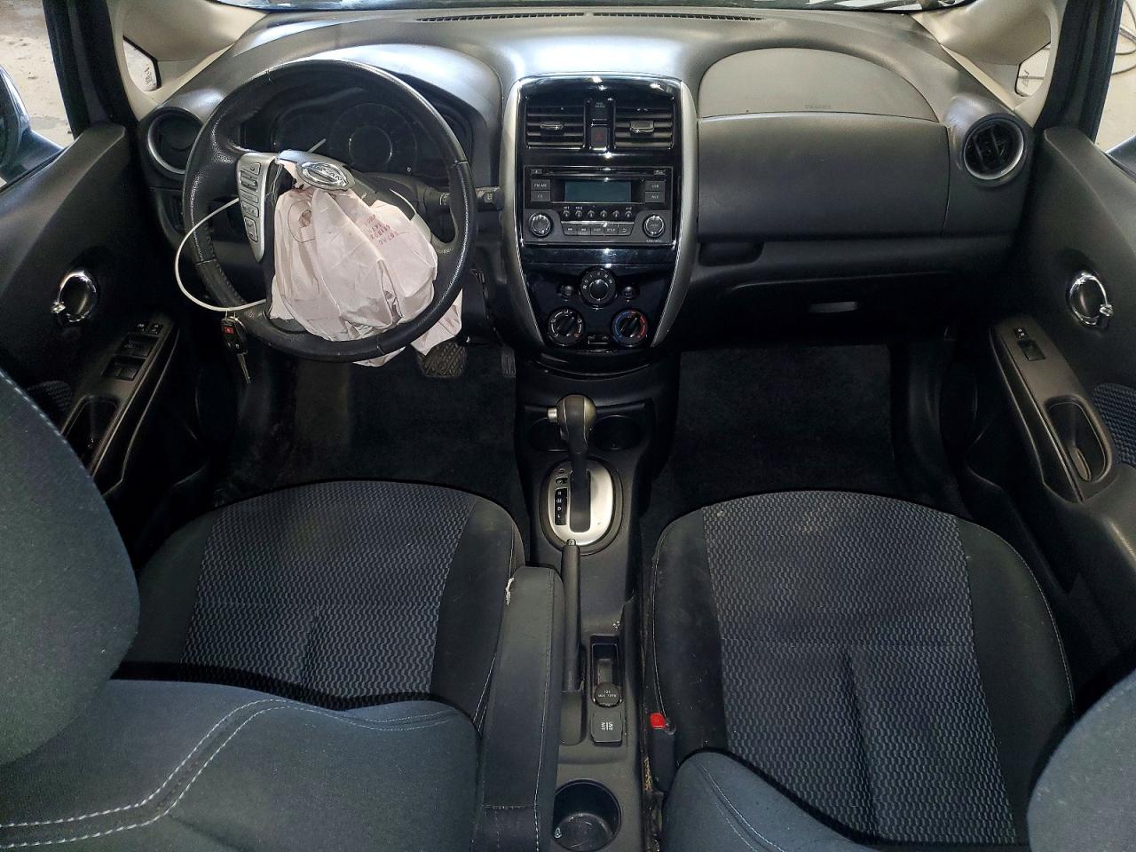 2015 Nissan Versa Note Sv Gray vin: 3N1CE2CP2FL366253