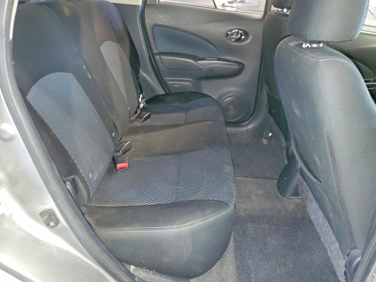 2015 Nissan Versa Note Sv Gray vin: 3N1CE2CP2FL366253