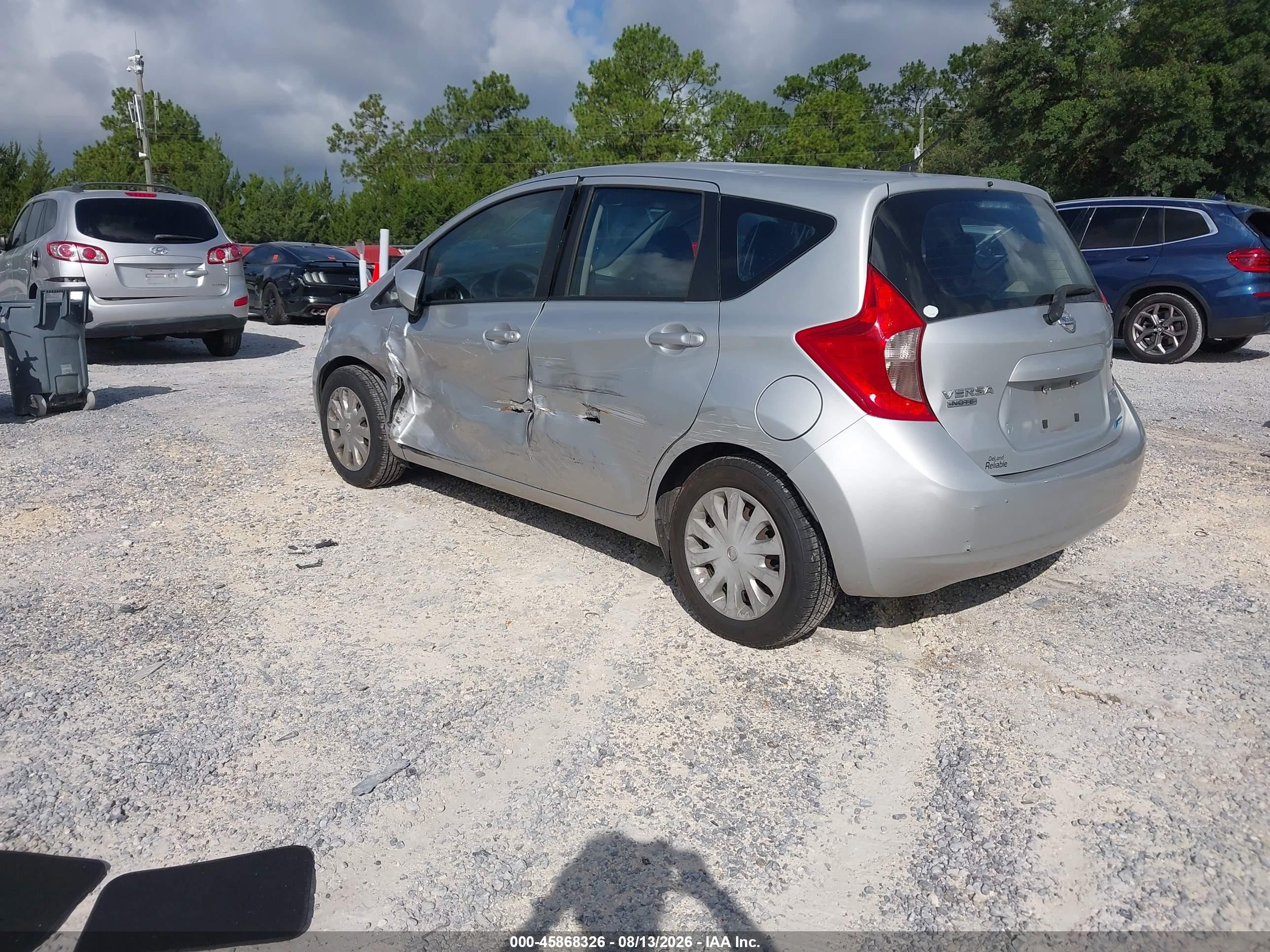 2015 Nissan Versa Note S (sr)/s Plus/sl/sr/sv Silver vin: 3N1CE2CP2FL379147