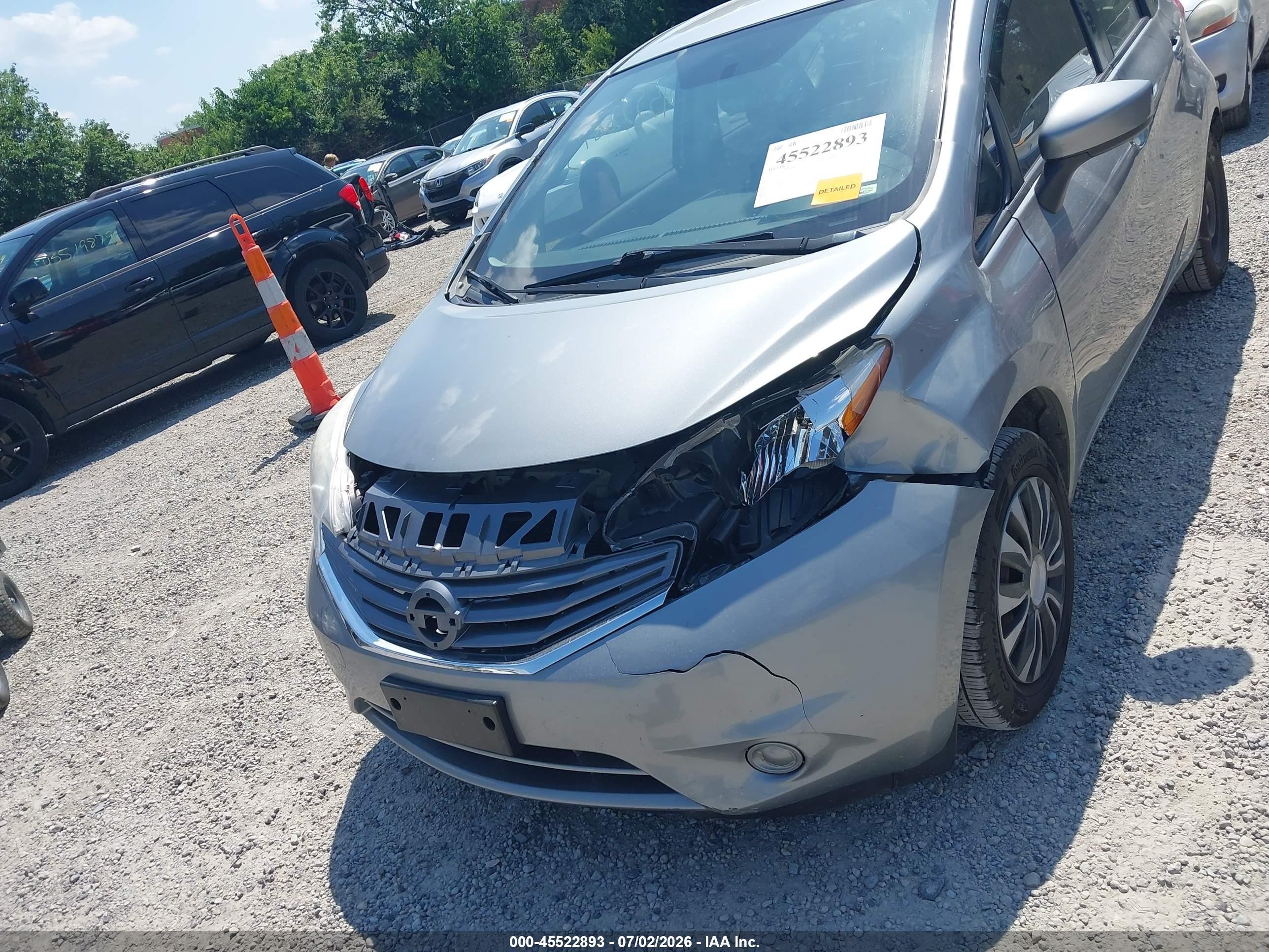 2015 Nissan Versa Note S (sr)/s Plus/sl/sr/sv Silver vin: 3N1CE2CP2FL406749