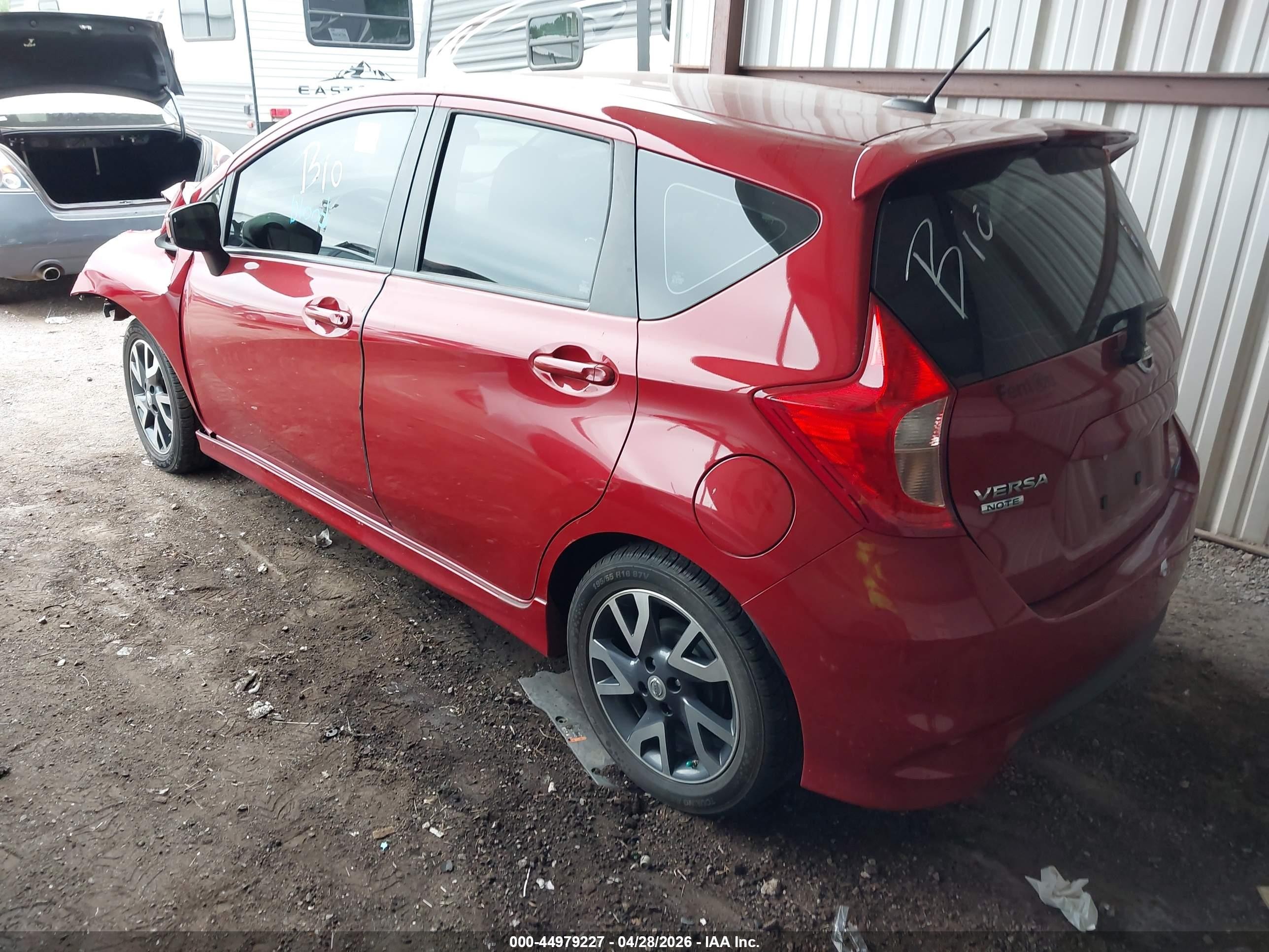 2015 Nissan Versa Note Sr Red vin: 3N1CE2CP2FL414012