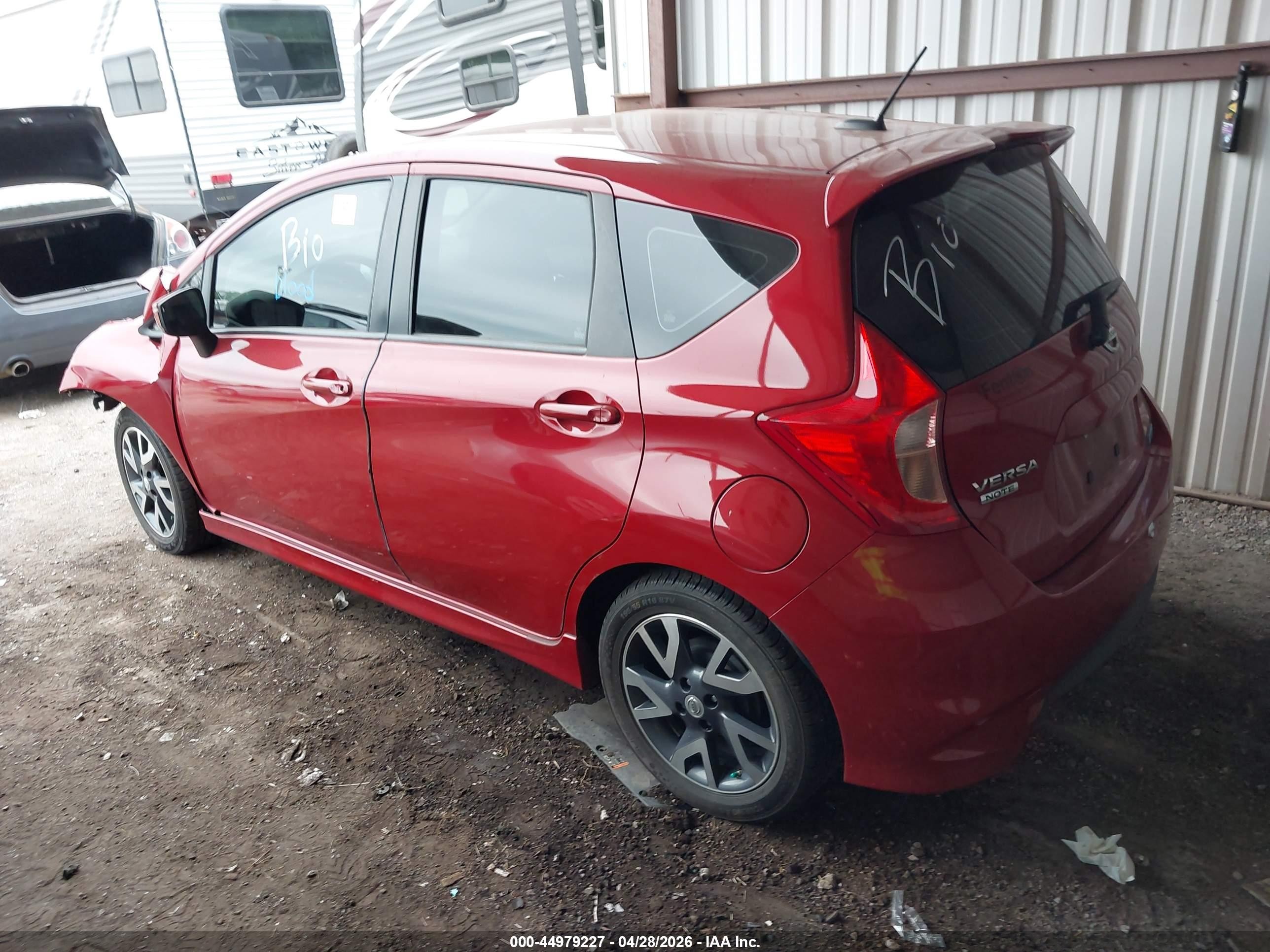 2015 Nissan Versa Note Sr Red vin: 3N1CE2CP2FL414012