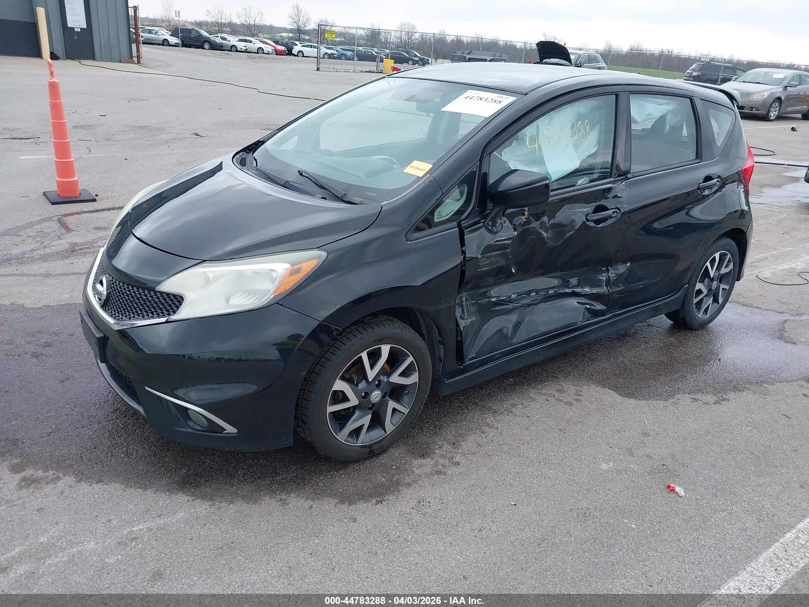 2015 Nissan Versa Note Sr Black vin: 3N1CE2CP2FL428220