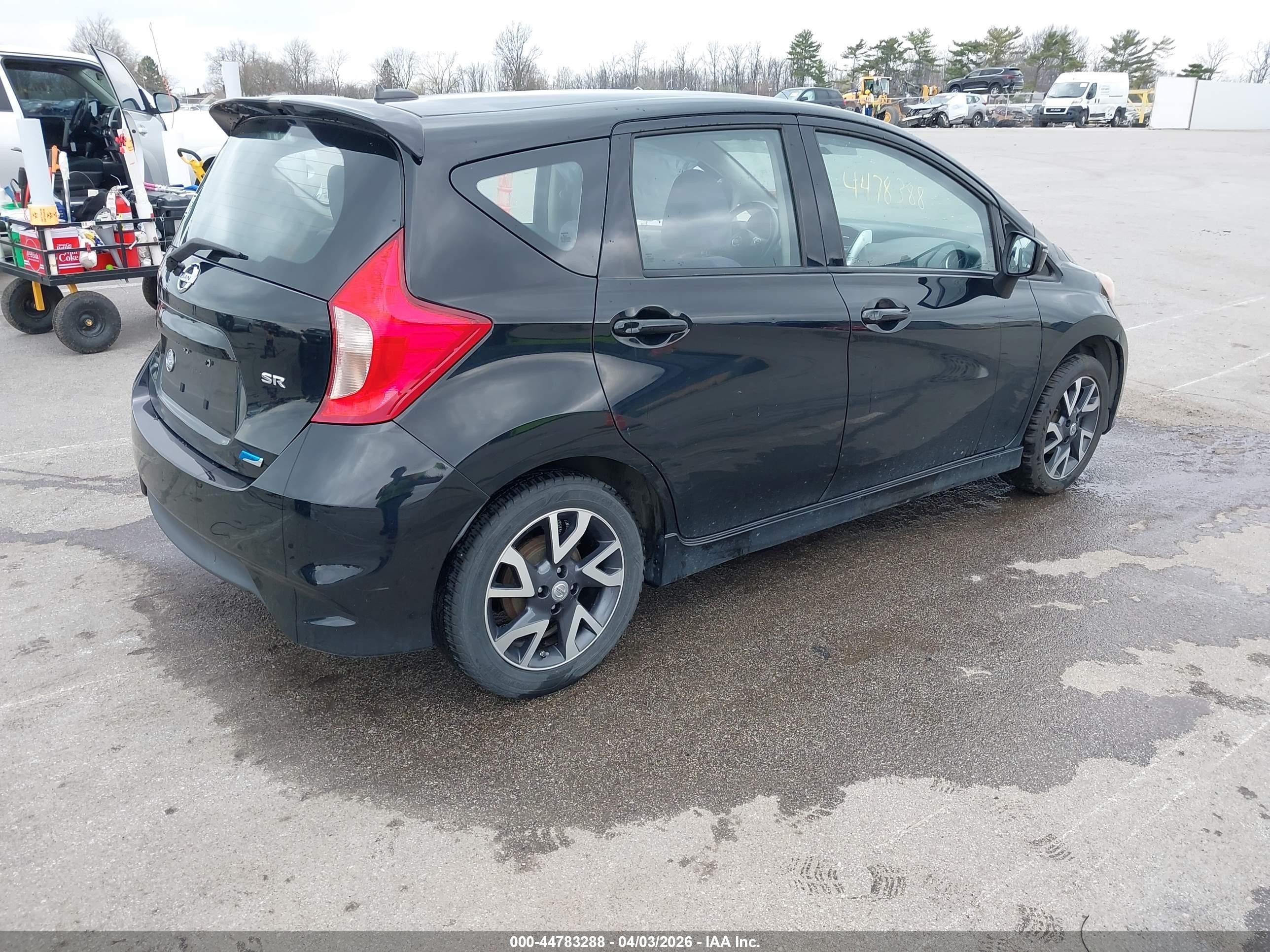 2015 Nissan Versa Note Sr Black vin: 3N1CE2CP2FL428220