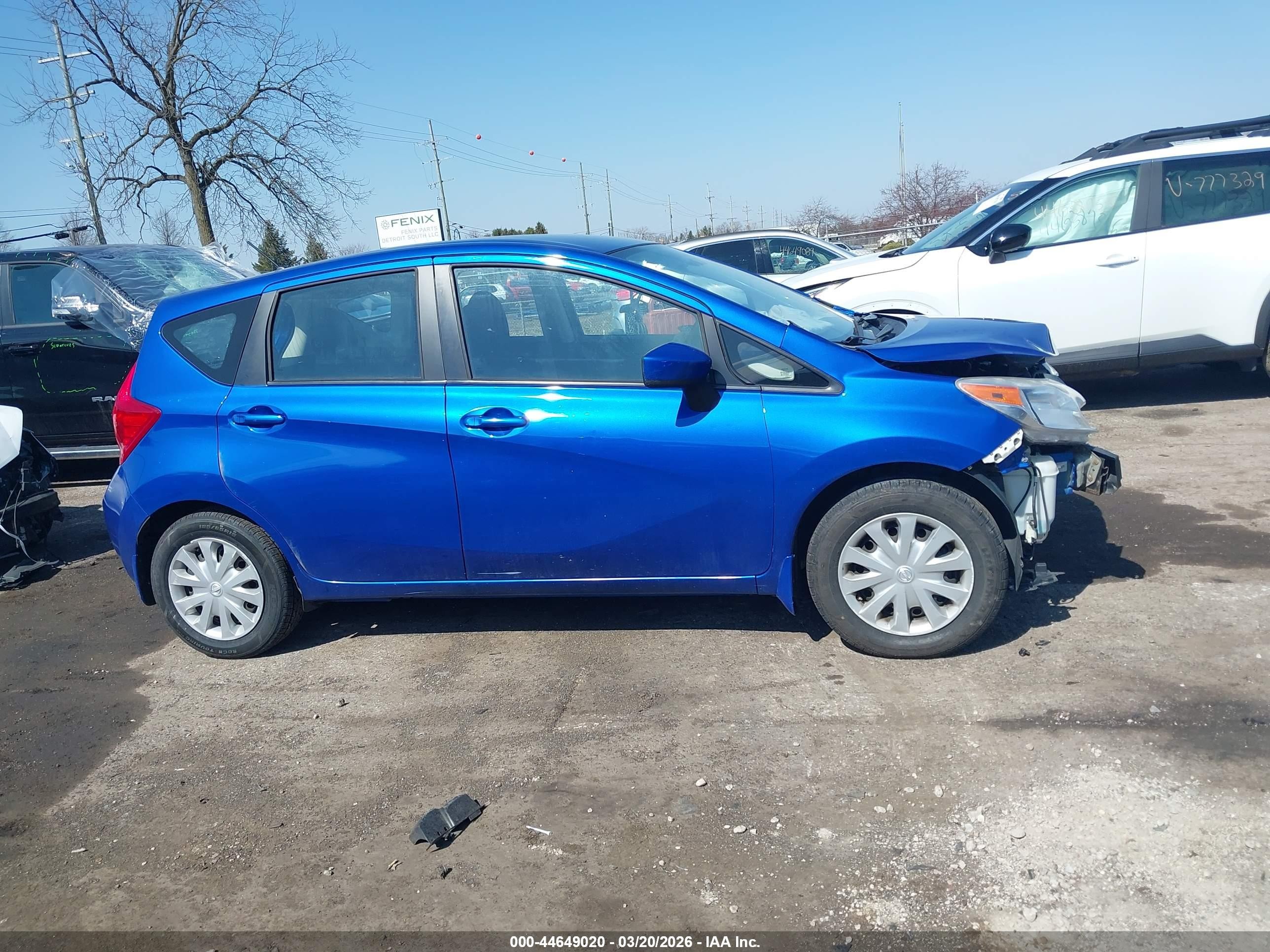 2015 Nissan Versa Note Sv Blue vin: 3N1CE2CP2FL433725