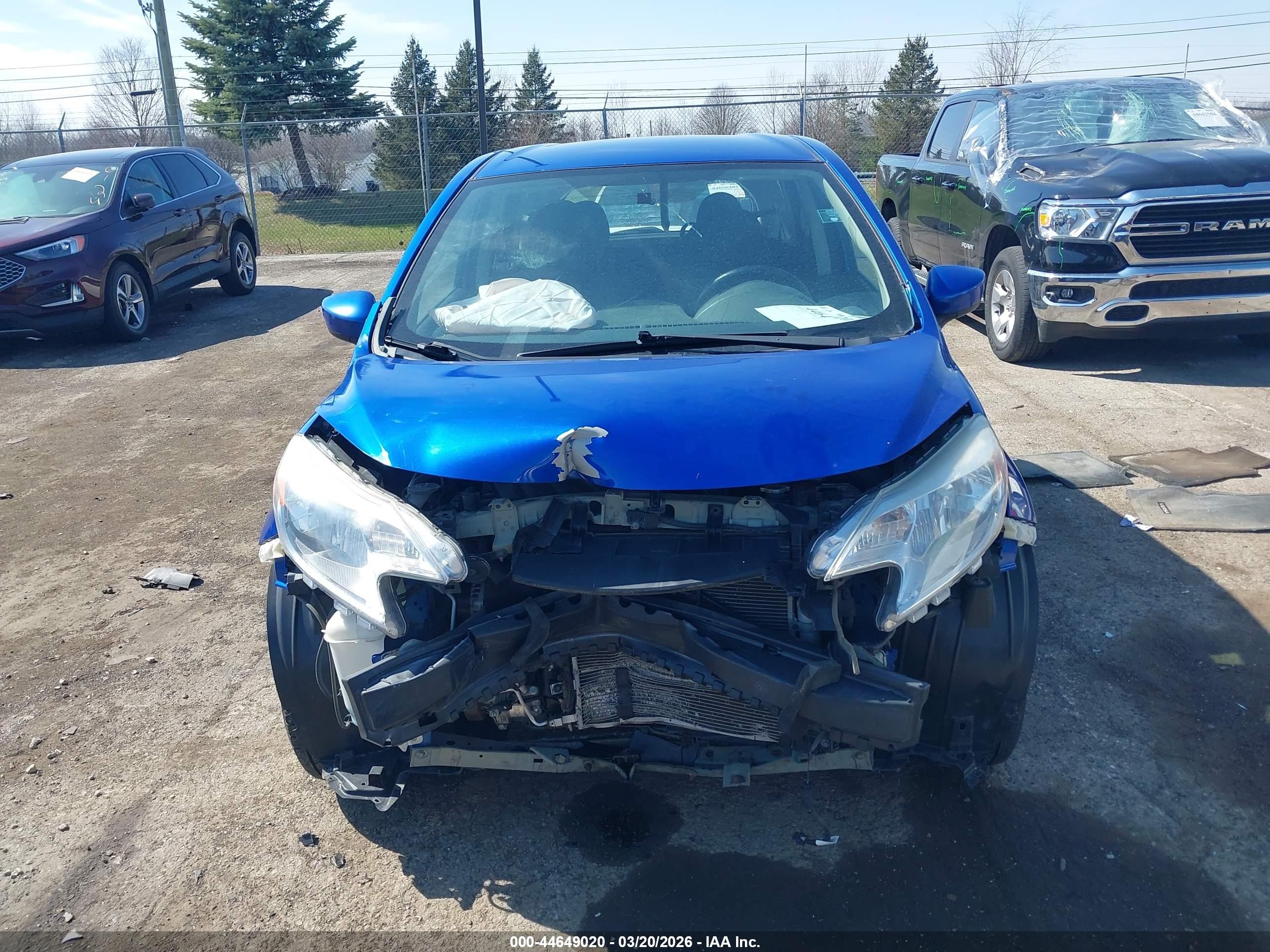 2015 Nissan Versa Note Sv Blue vin: 3N1CE2CP2FL433725