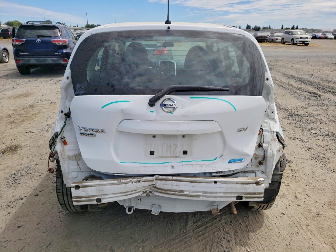 2015 Nissan Versa Note Sv Белый vin: 3N1CE2CP2FL436205