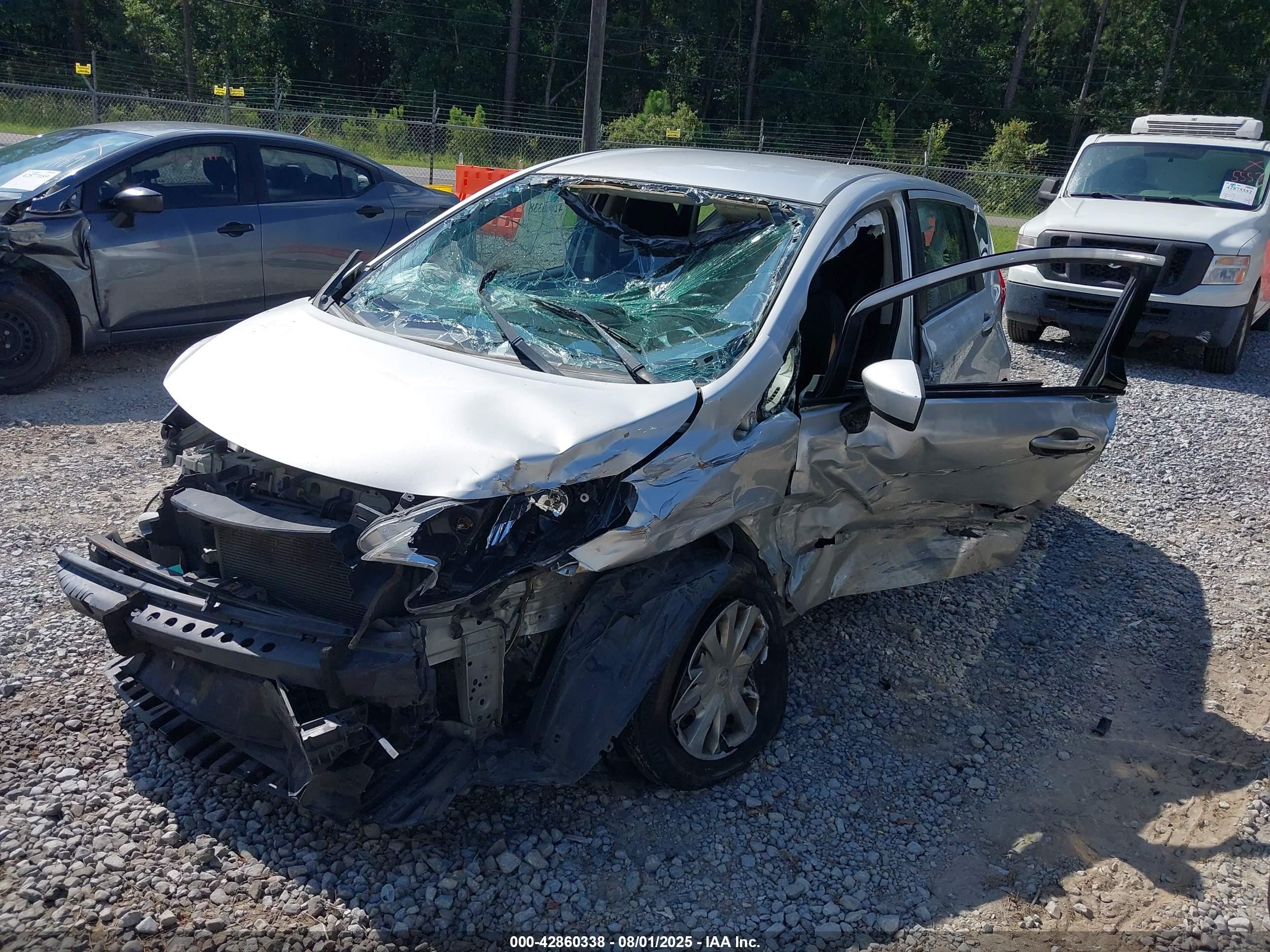 2016 Nissan Versa Note S (sr)/s Plus/sl/sr/sv Silver vin: 3N1CE2CP2GL351351
