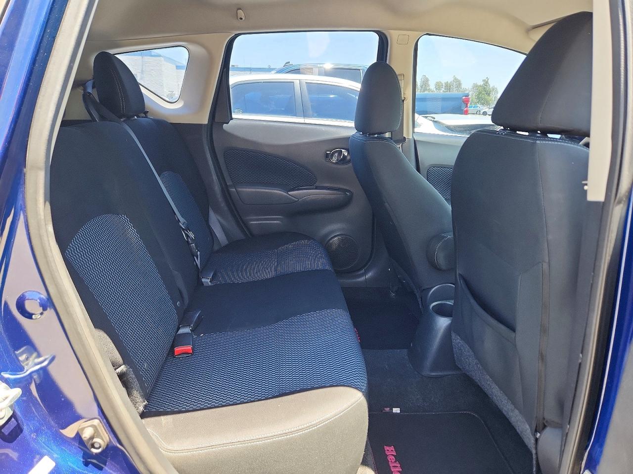2018 Nissan Versa Note Sv Blue vin: 3N1CE2CP2JL368108