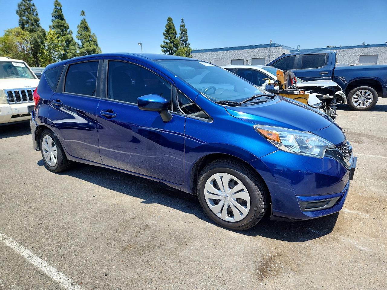 2018 Nissan Versa Note Sv Blue vin: 3N1CE2CP2JL368108