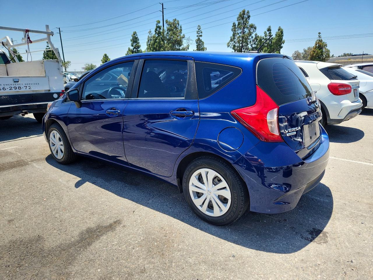 2018 Nissan Versa Note Sv Blue vin: 3N1CE2CP2JL368108