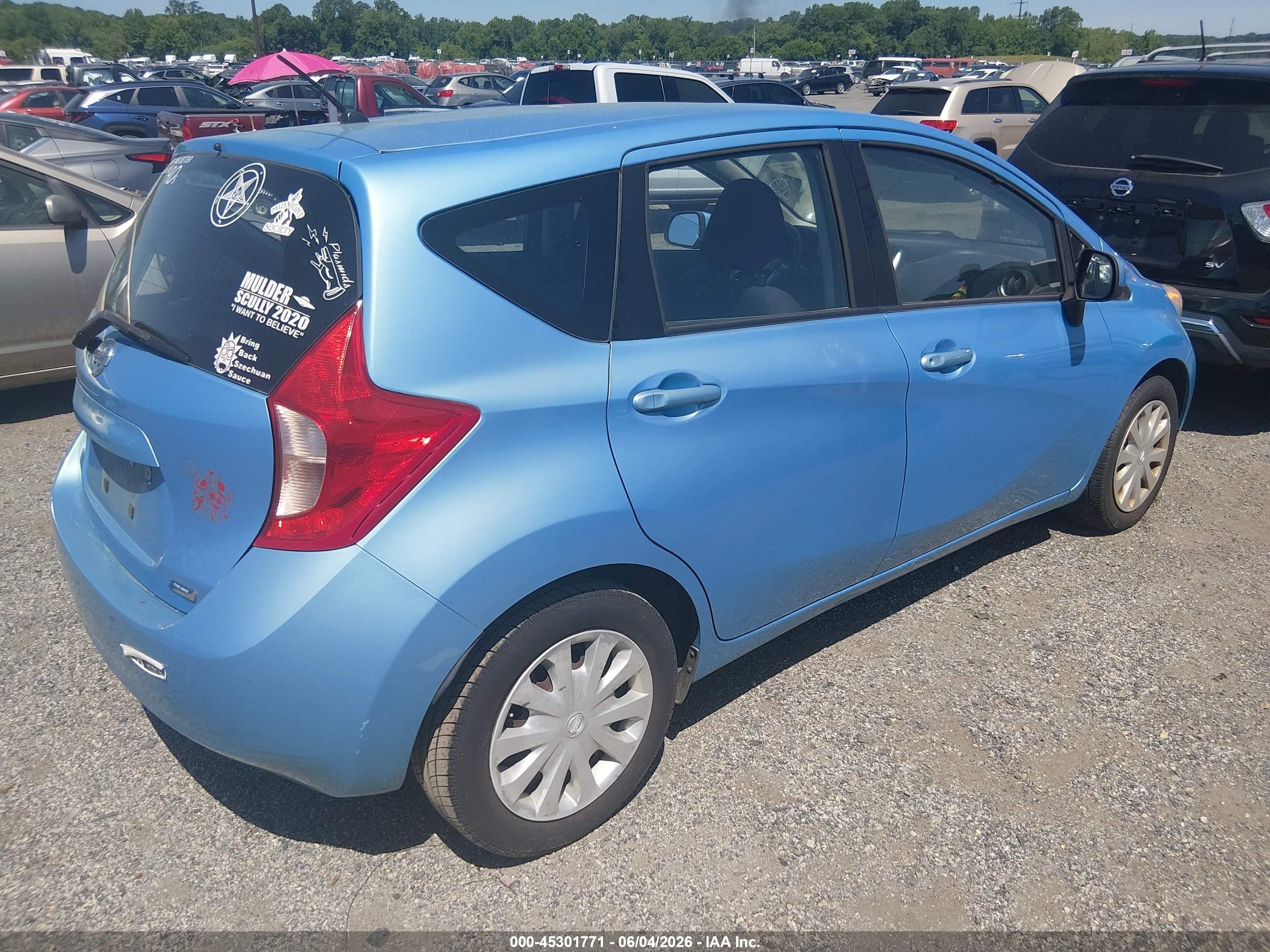 2014 Nissan Versa Note S Plus Blue vin: 3N1CE2CP3EL386610