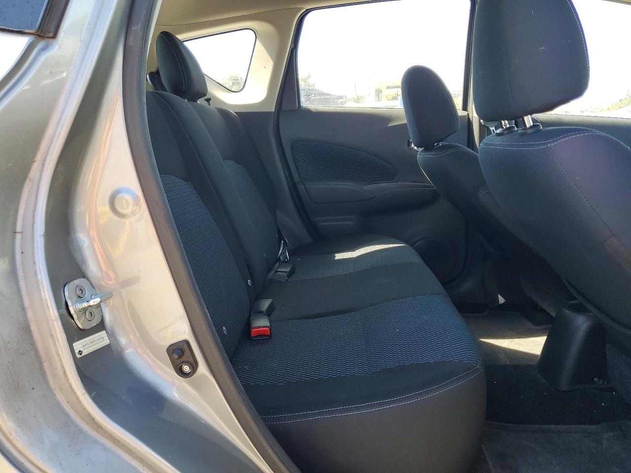 2014 Nissan Versa Note S Silver vin: 3N1CE2CP3EL405754