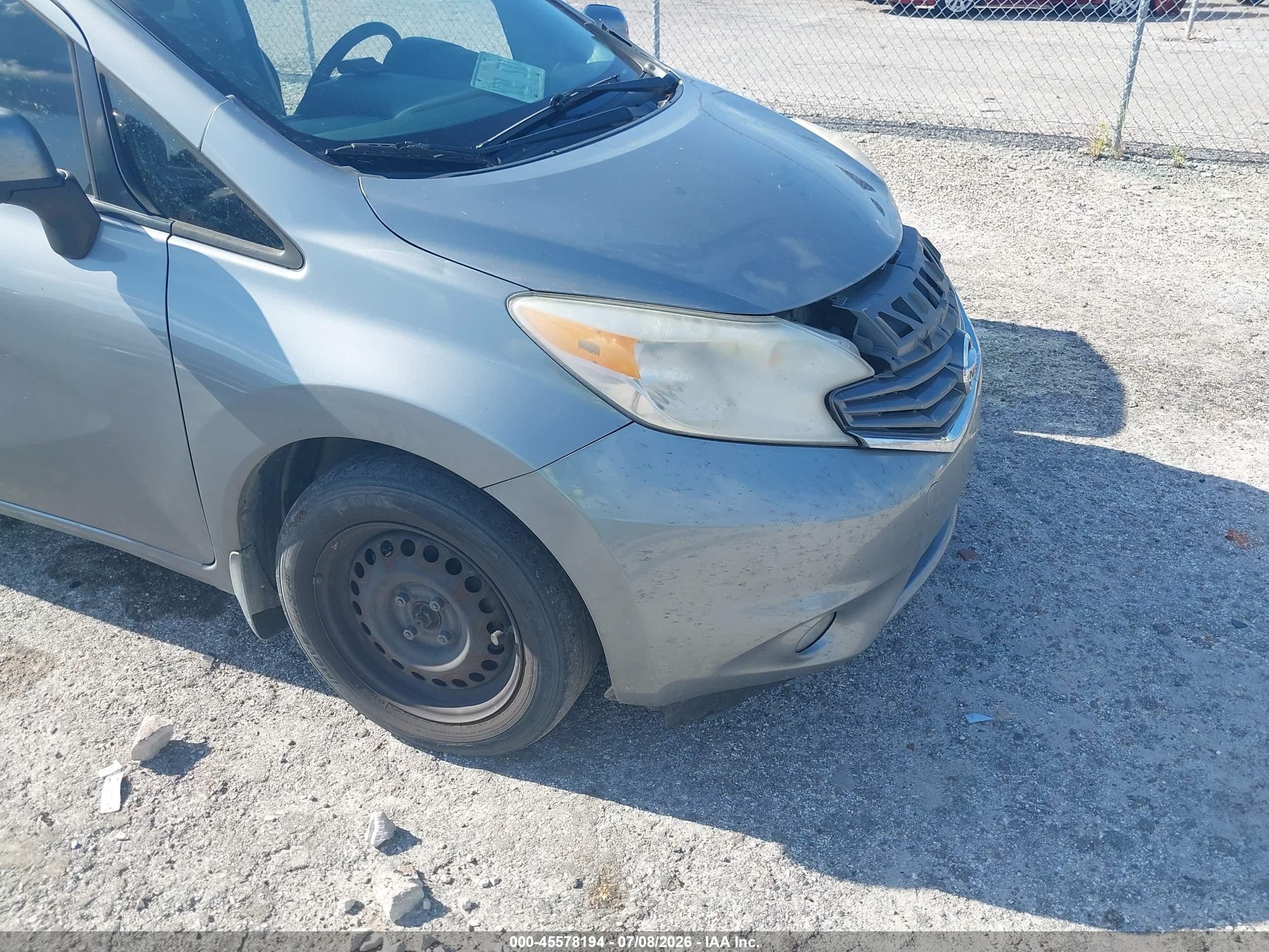 2014 Nissan Versa Note Sv Silver vin: 3N1CE2CP3EL426023