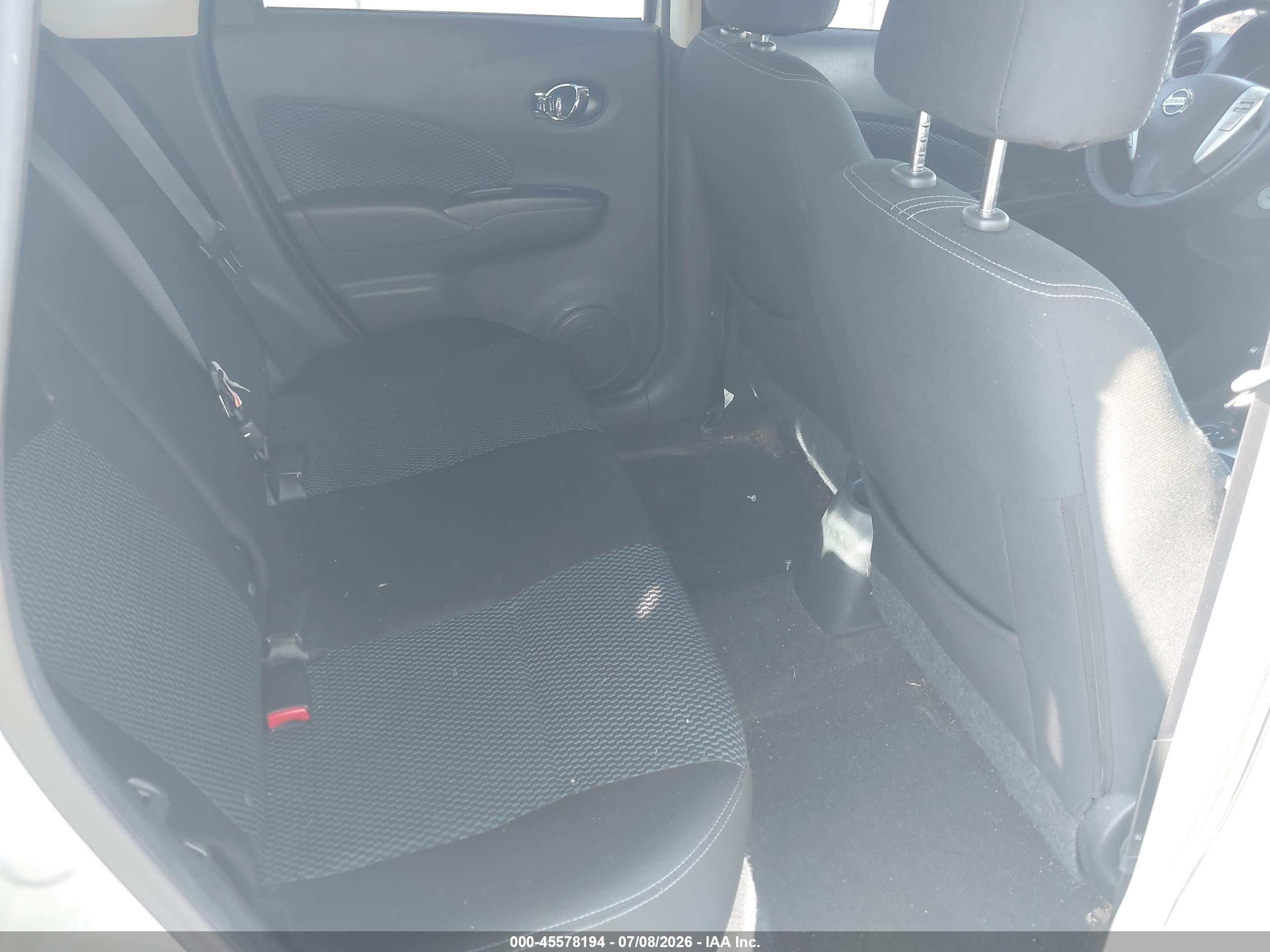 2014 Nissan Versa Note Sv Silver vin: 3N1CE2CP3EL426023