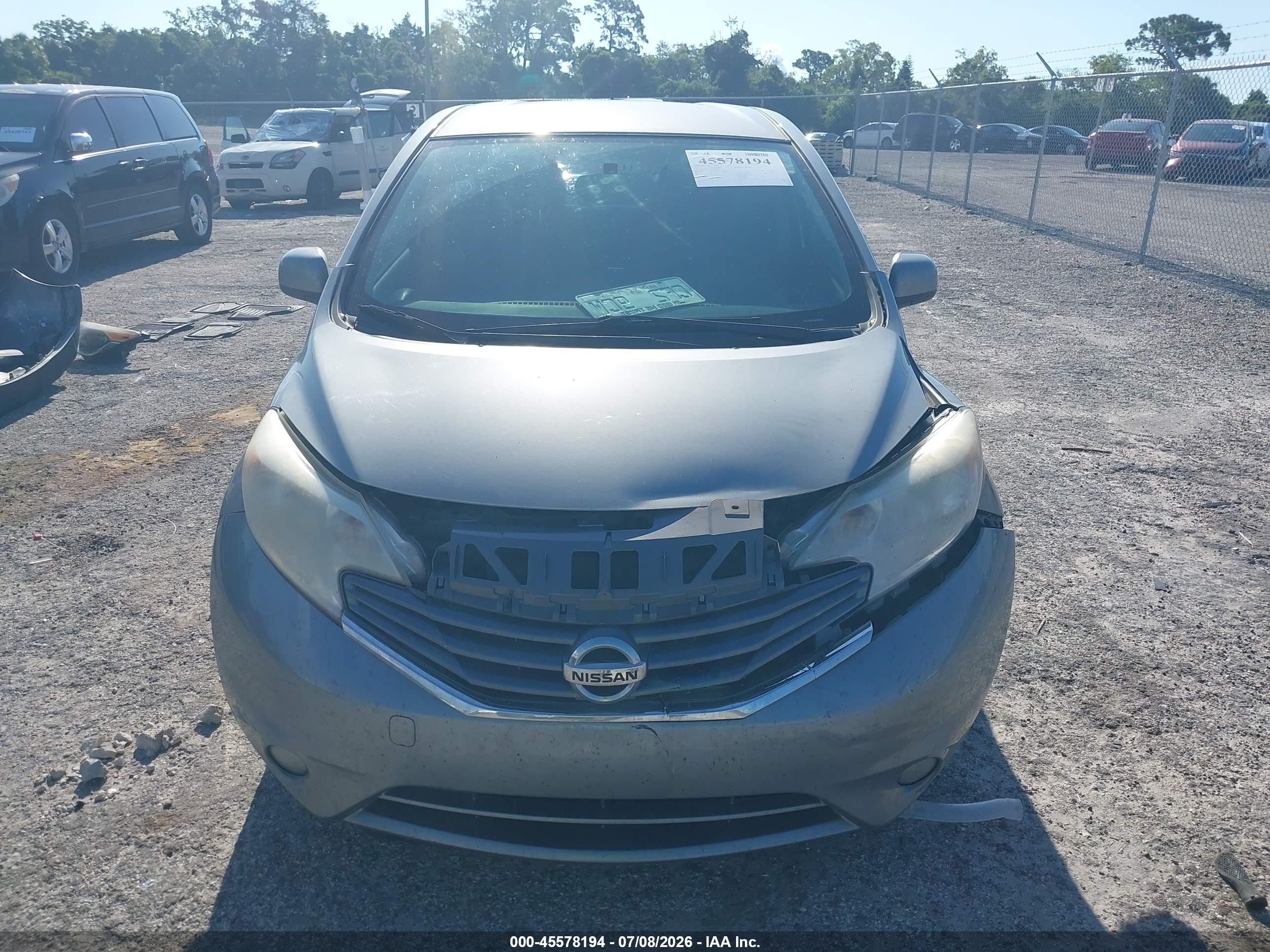 2014 Nissan Versa Note Sv Silver vin: 3N1CE2CP3EL426023