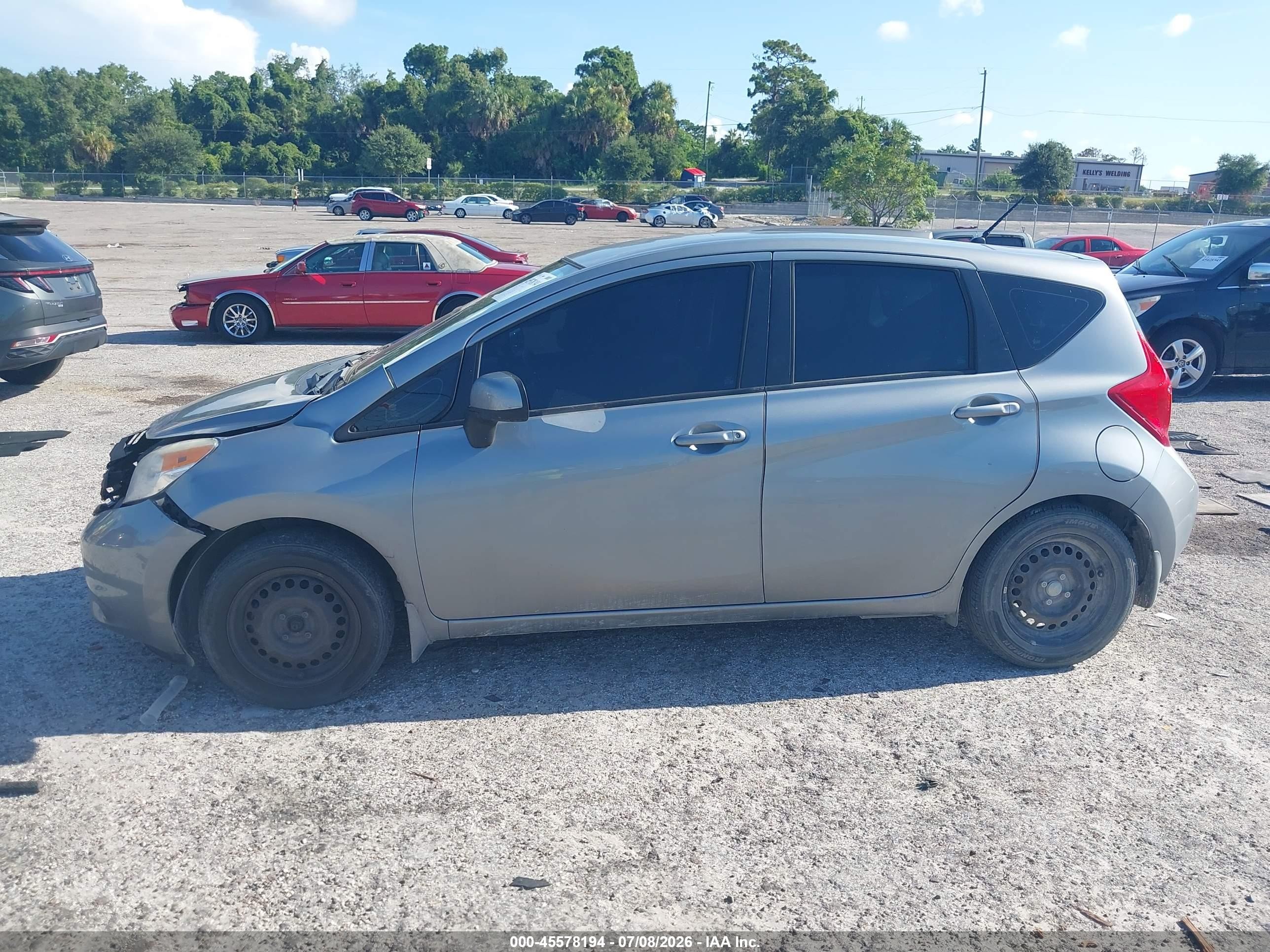 2014 Nissan Versa Note Sv Silver vin: 3N1CE2CP3EL426023