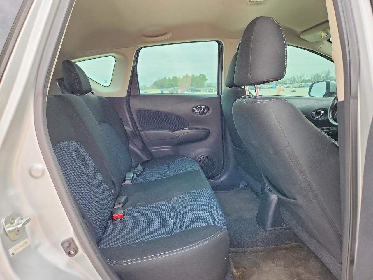 2014 Nissan Versa Note Sv Silver vin: 3N1CE2CP3EL429990