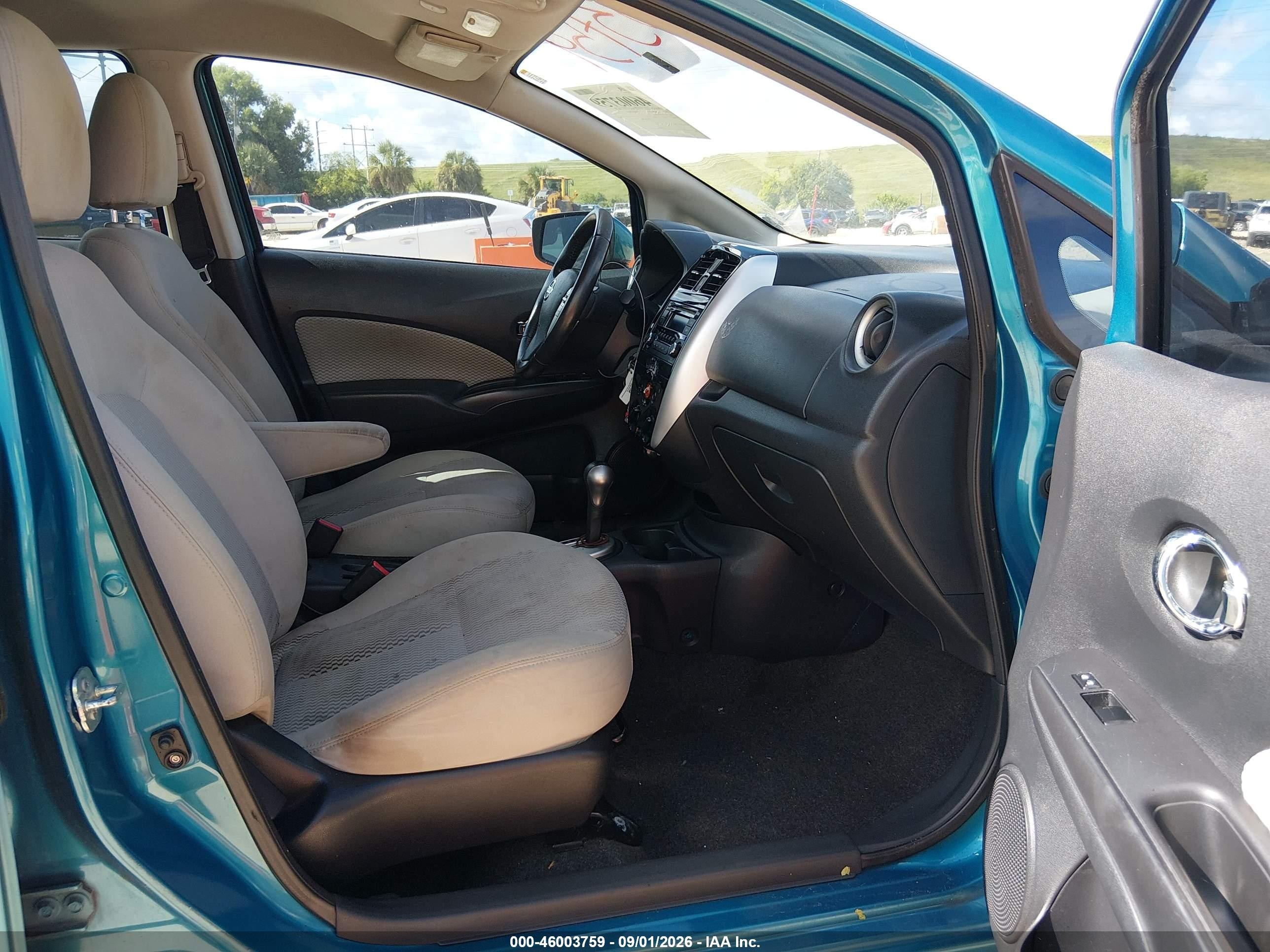2015 Nissan Versa Note S (sr)/s Plus/sl/sr/sv Blue vin: 3N1CE2CP3FL356170