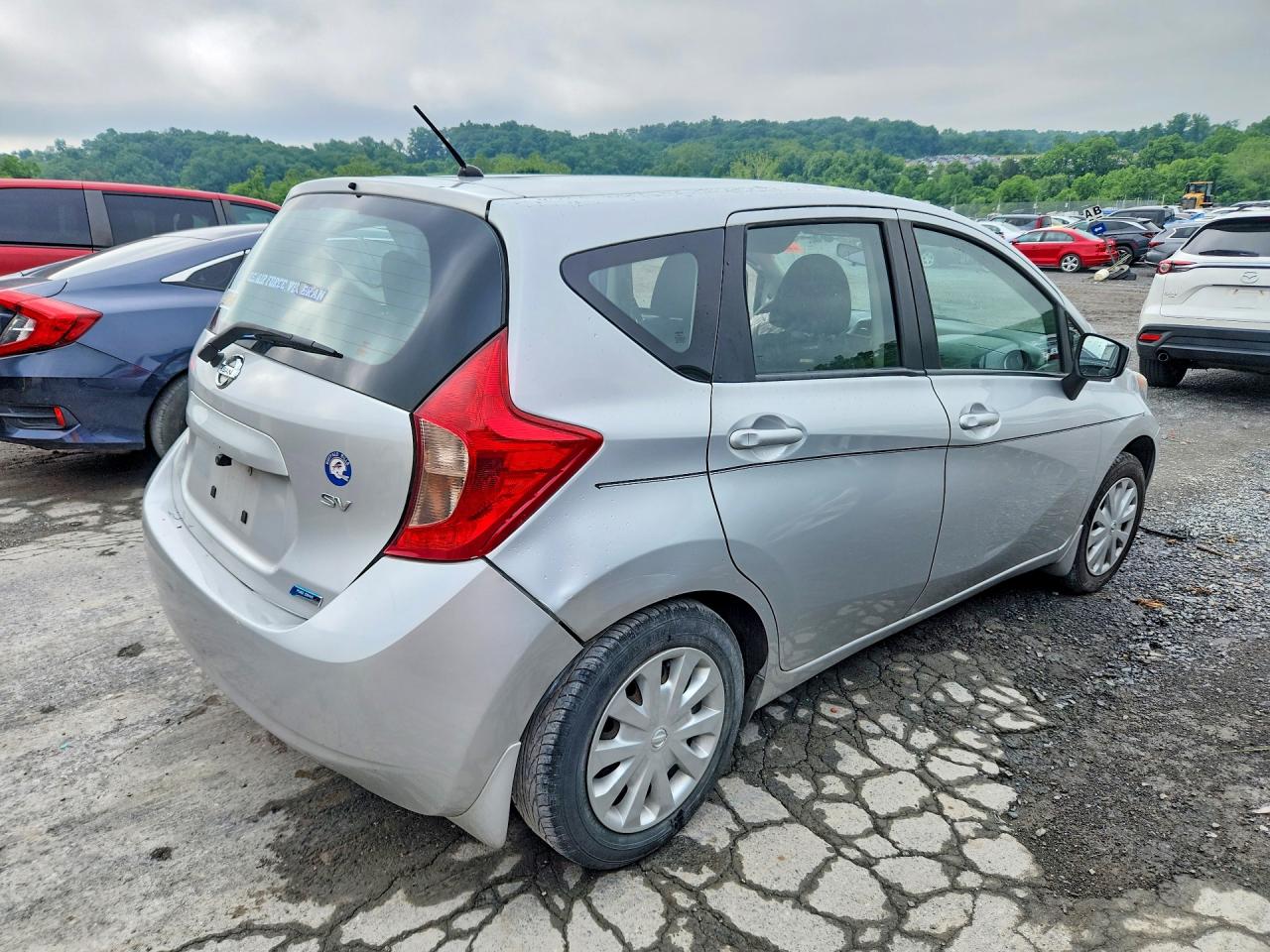 2015 Nissan Versa Note Sv Silver vin: 3N1CE2CP3FL363748