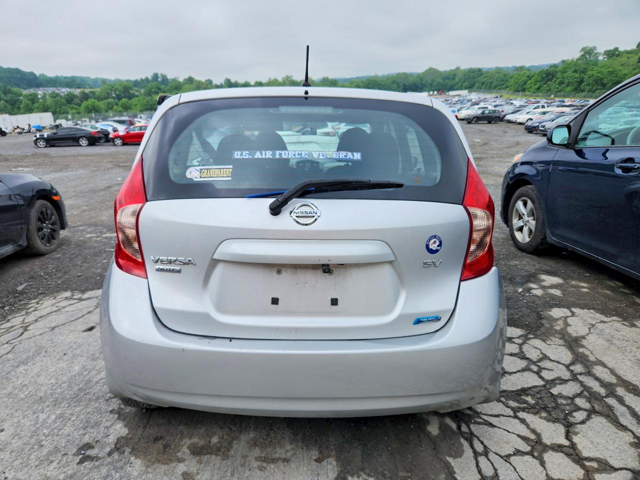 2015 Nissan Versa Note Sv Silver vin: 3N1CE2CP3FL363748