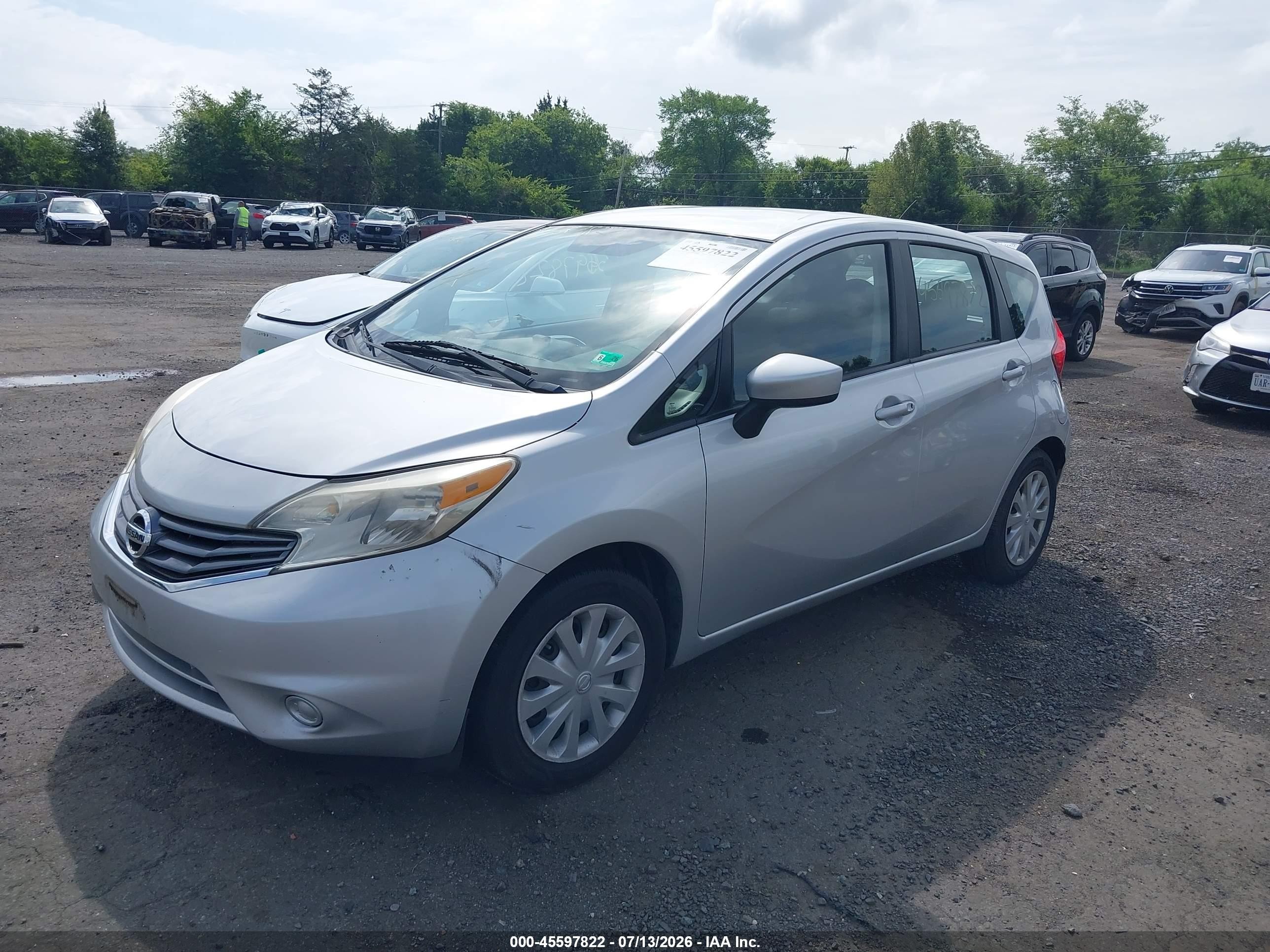 2015 Nissan Versa Note S (sr)/s Plus/sl/sr/sv Silver vin: 3N1CE2CP3FL375558