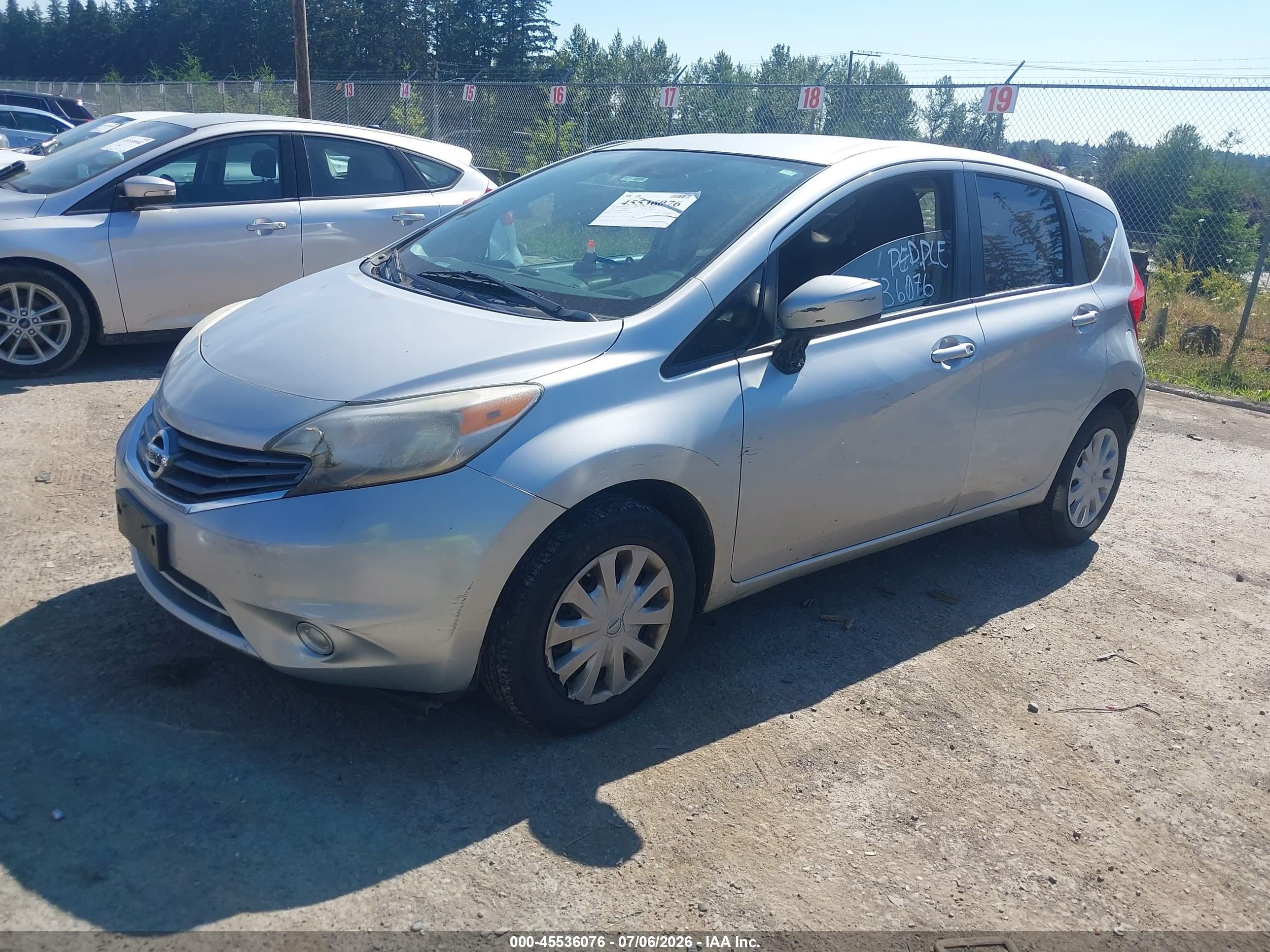2015 Nissan Versa Note S (sr)/s Plus/sl/sr/sv Silver vin: 3N1CE2CP3FL386561