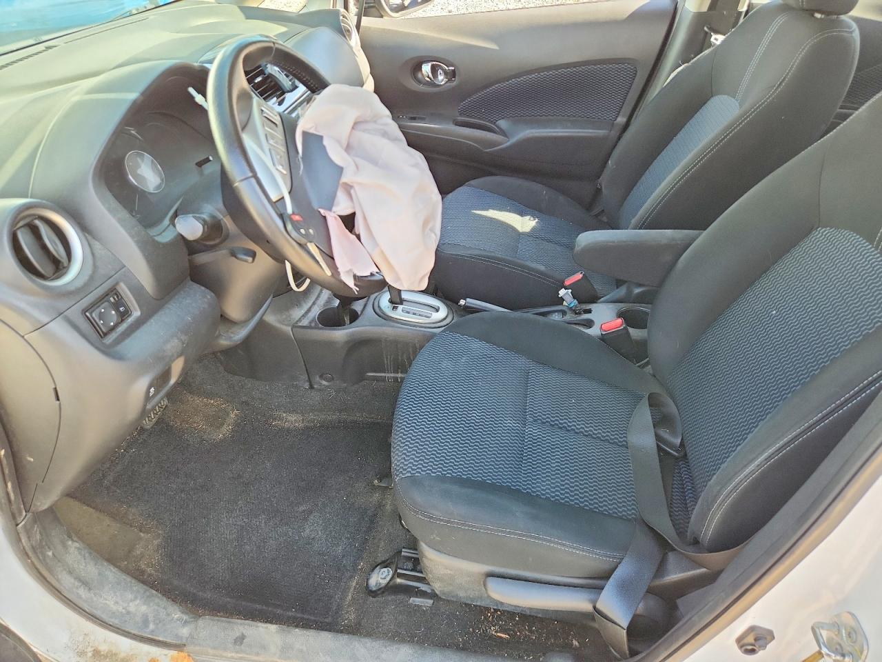 2015 Nissan Versa Note Sv Белый vin: 3N1CE2CP3FL410146