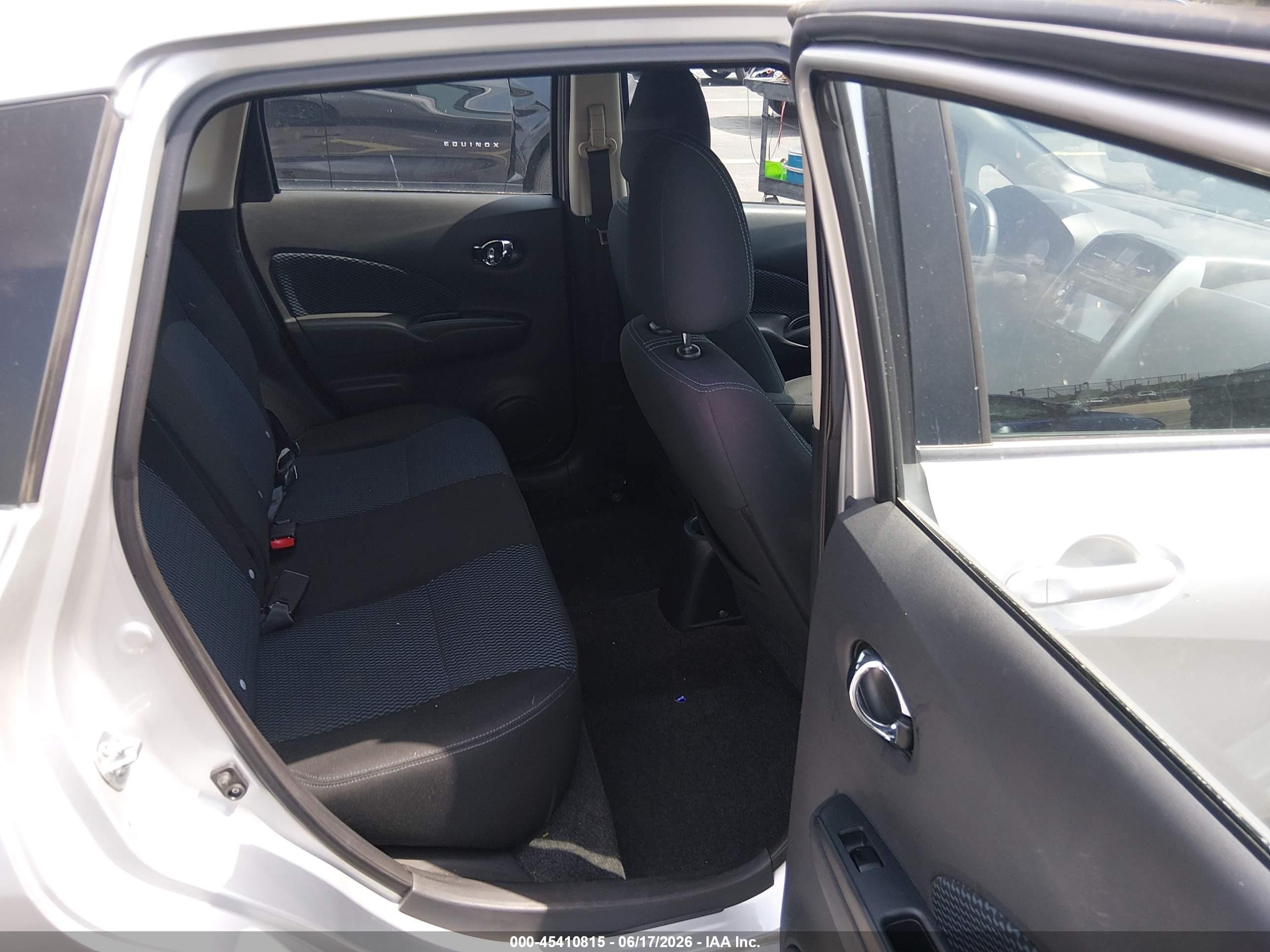 2015 Nissan Versa Note S (sr)/s Plus/sl/sr/sv Gray vin: 3N1CE2CP3FL417355