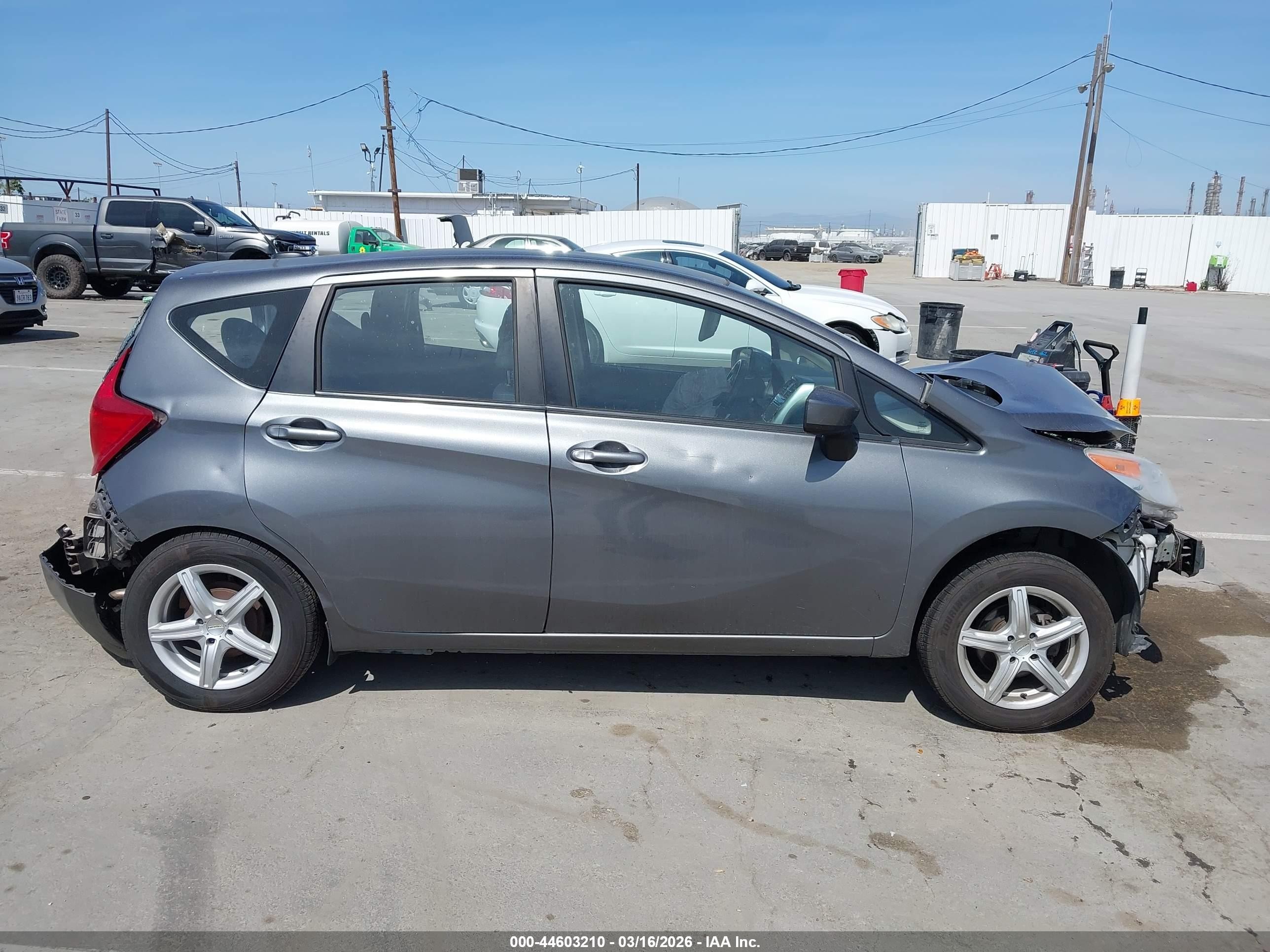 2016 Nissan Versa Note S (sr)/s Plus/sl/sr/sv Gray vin: 3N1CE2CP3GL356185