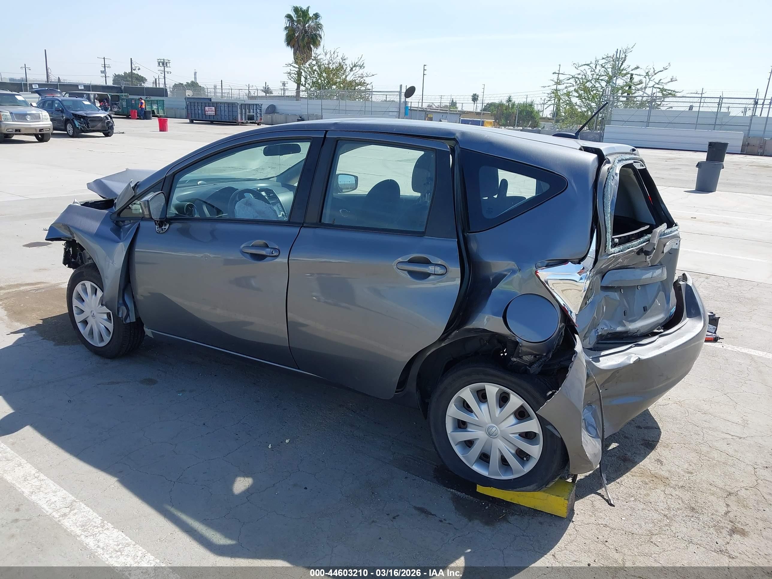 2016 Nissan Versa Note S (sr)/s Plus/sl/sr/sv Gray vin: 3N1CE2CP3GL356185