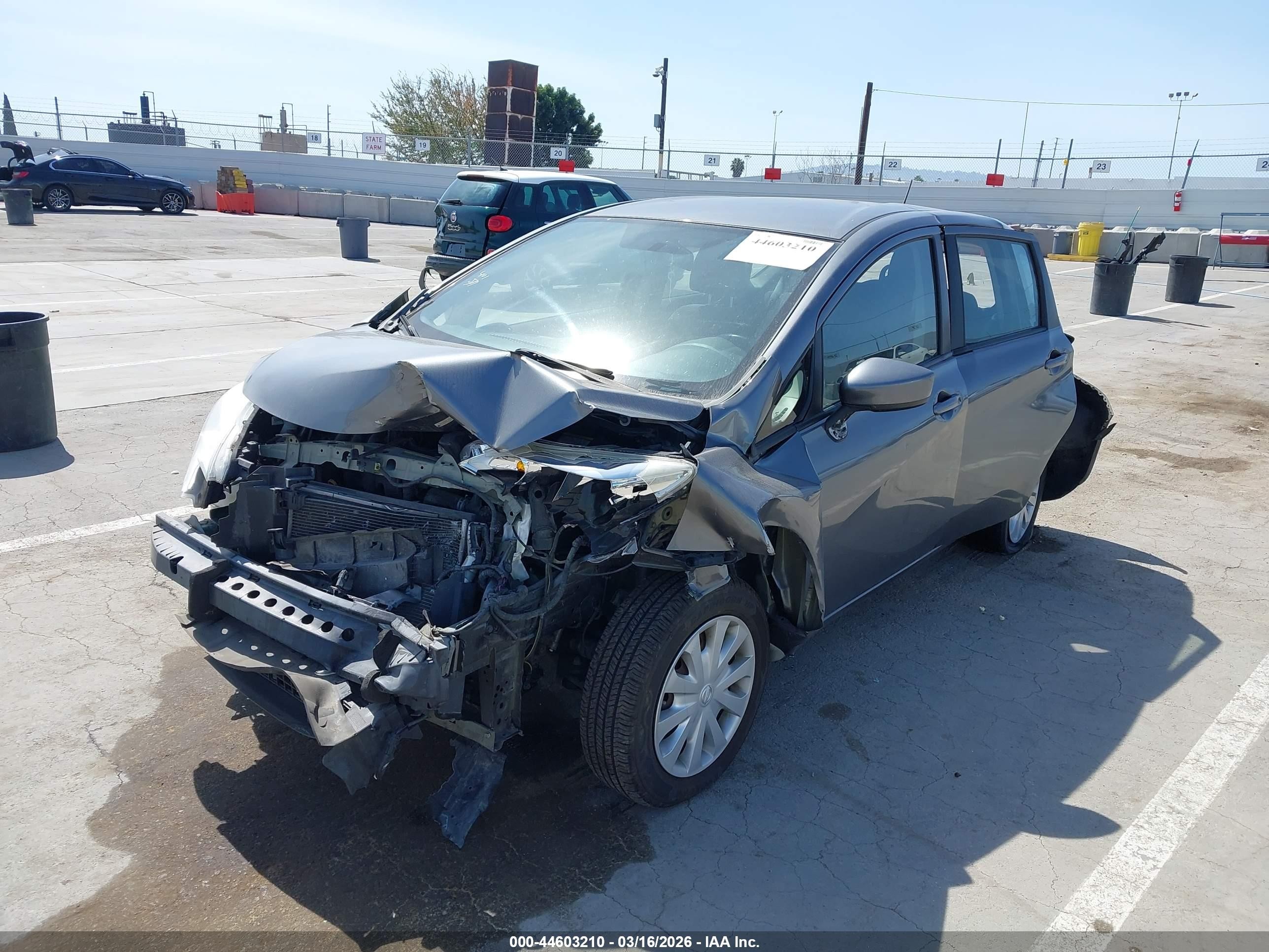 2016 Nissan Versa Note S (sr)/s Plus/sl/sr/sv Gray vin: 3N1CE2CP3GL356185