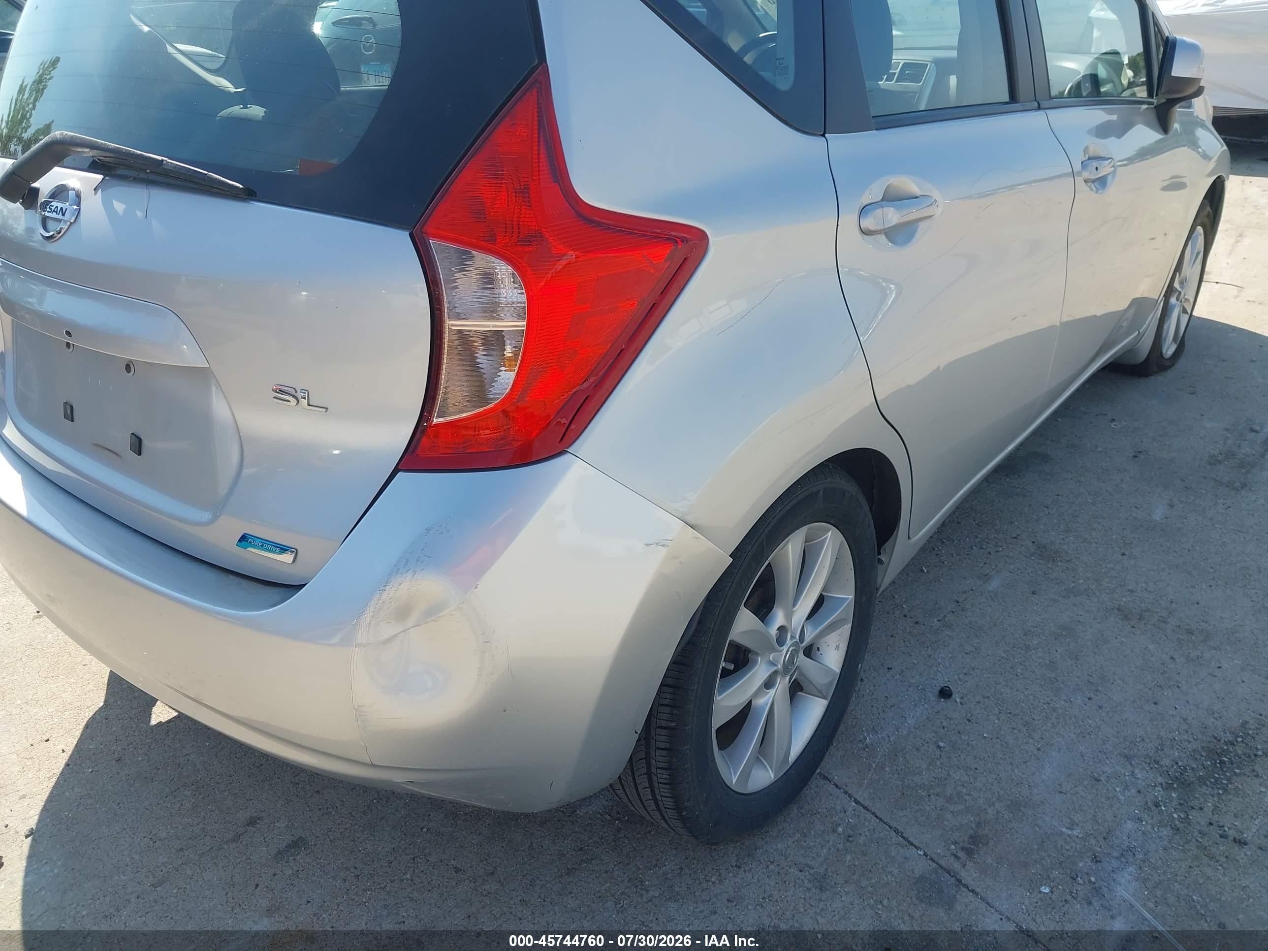 2014 Nissan Versa Note Sv Silver vin: 3N1CE2CP4EL372280