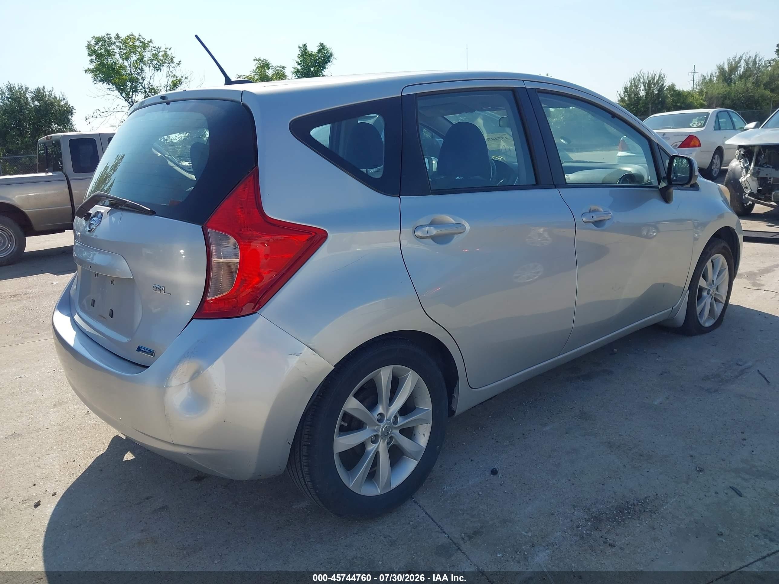 2014 Nissan Versa Note Sv Silver vin: 3N1CE2CP4EL372280
