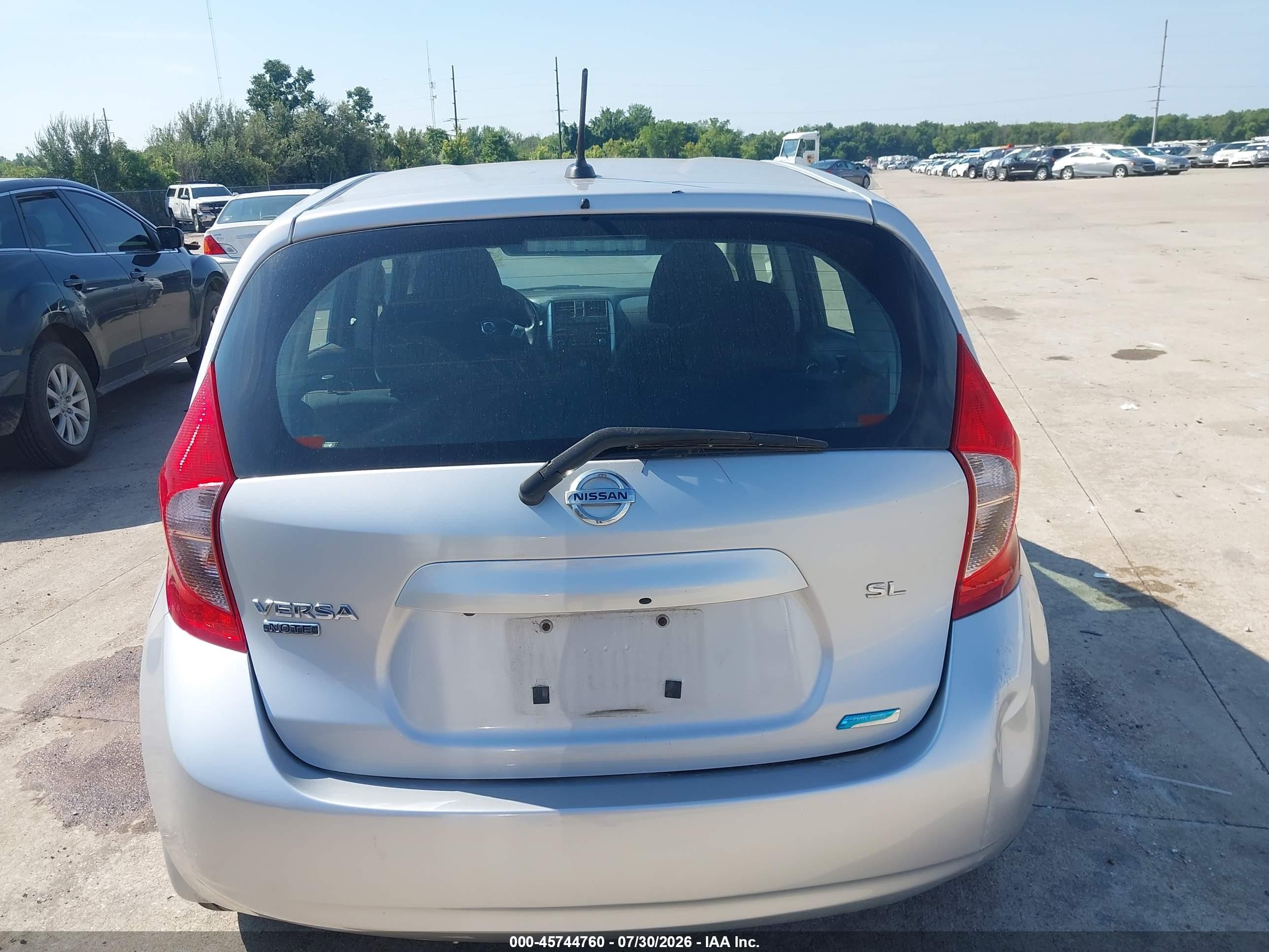2014 Nissan Versa Note Sv Silver vin: 3N1CE2CP4EL372280