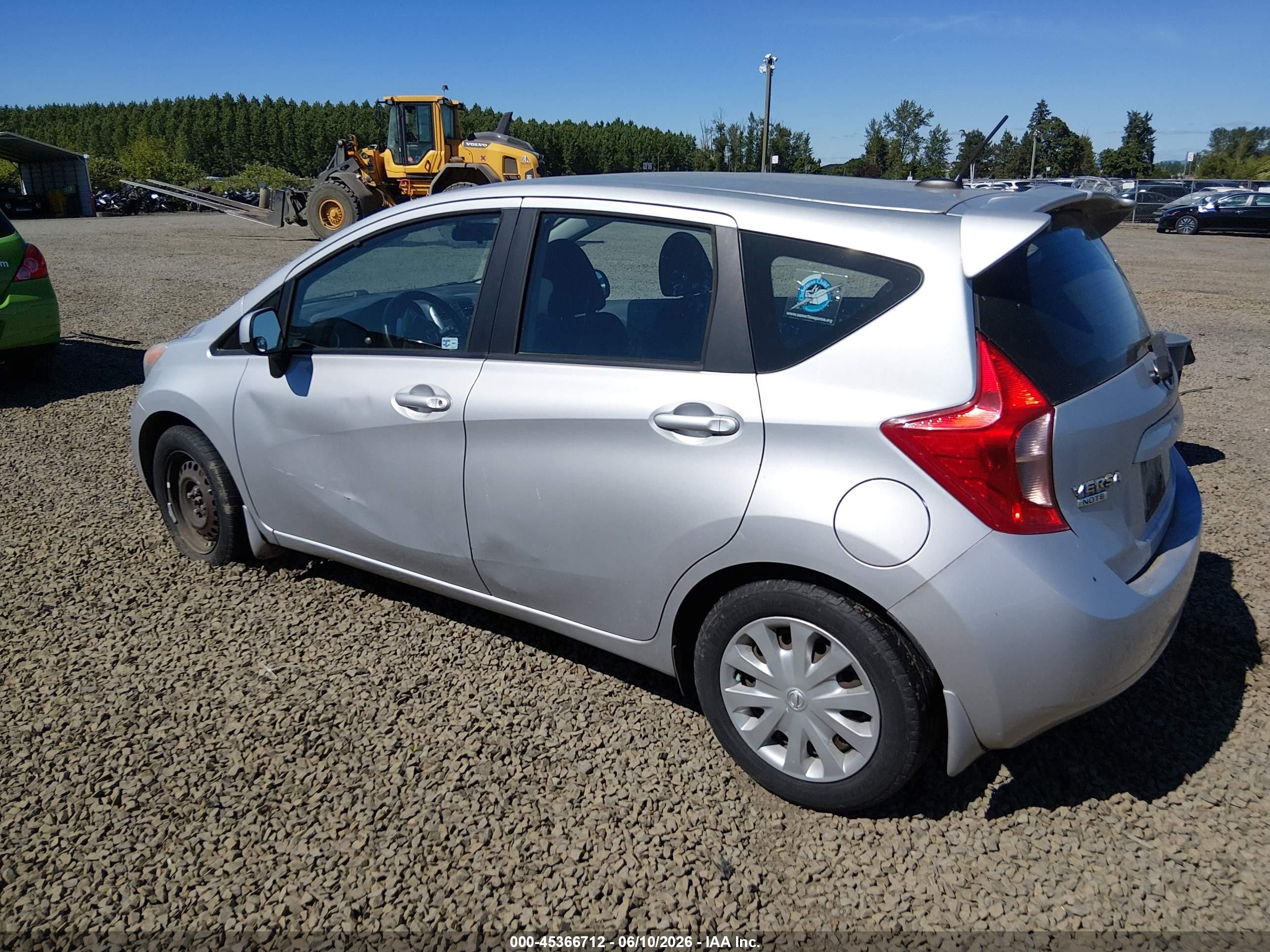 2014 Nissan Versa Note Sv Silver vin: 3N1CE2CP4EL385160