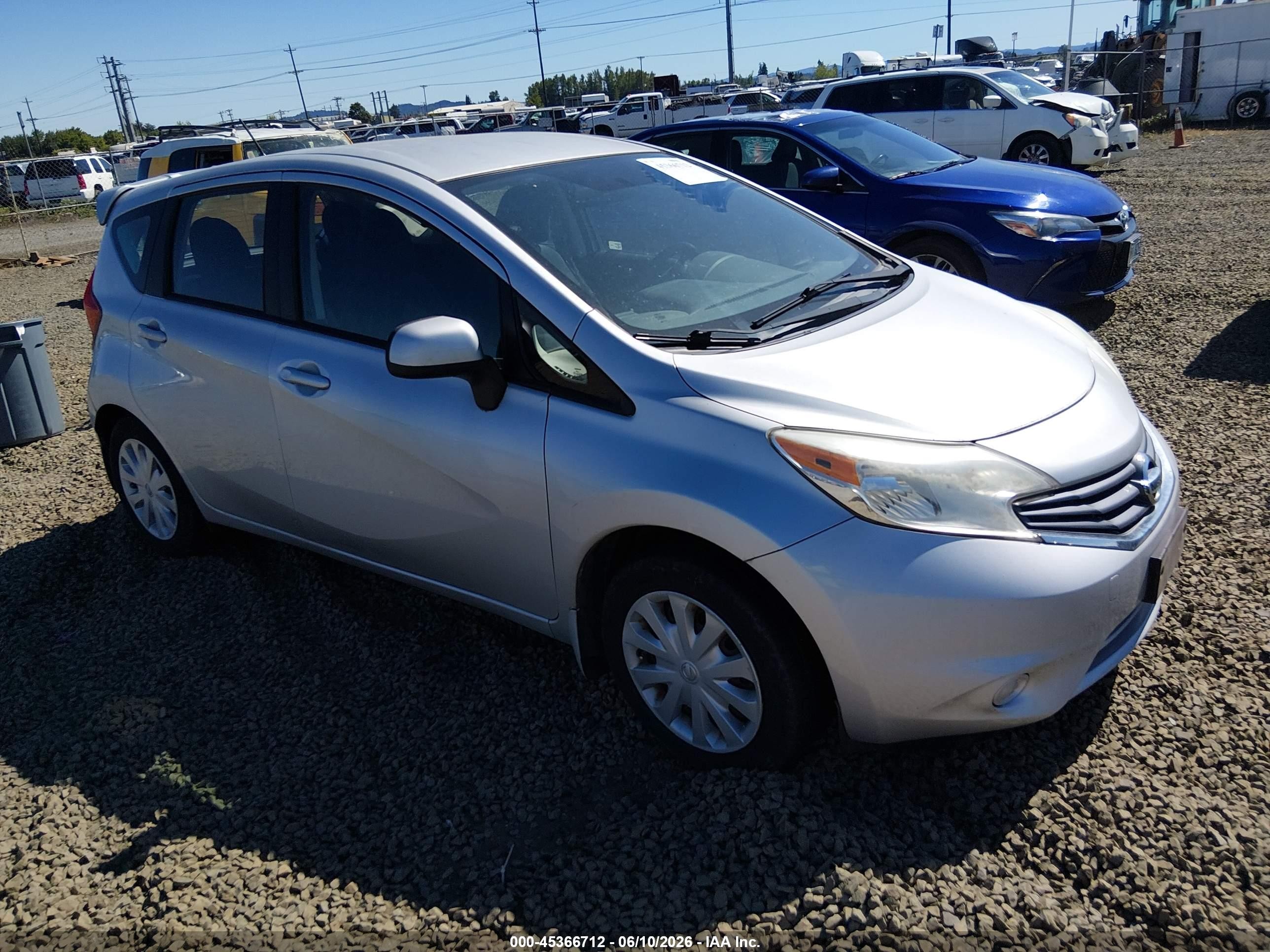 2014 Nissan Versa Note Sv Silver vin: 3N1CE2CP4EL385160