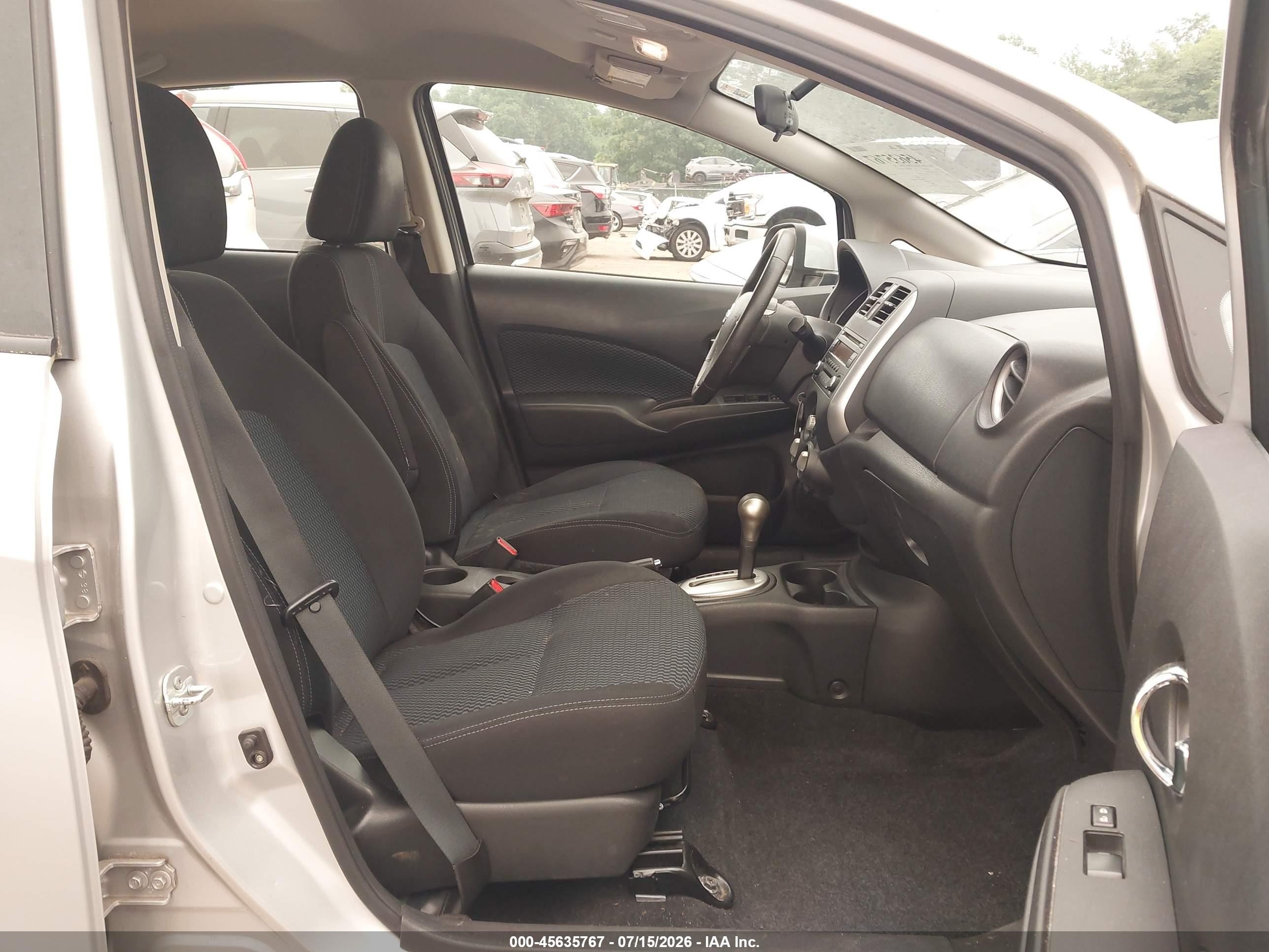 2014 Nissan Versa Note Sv Silver vin: 3N1CE2CP4EL394814
