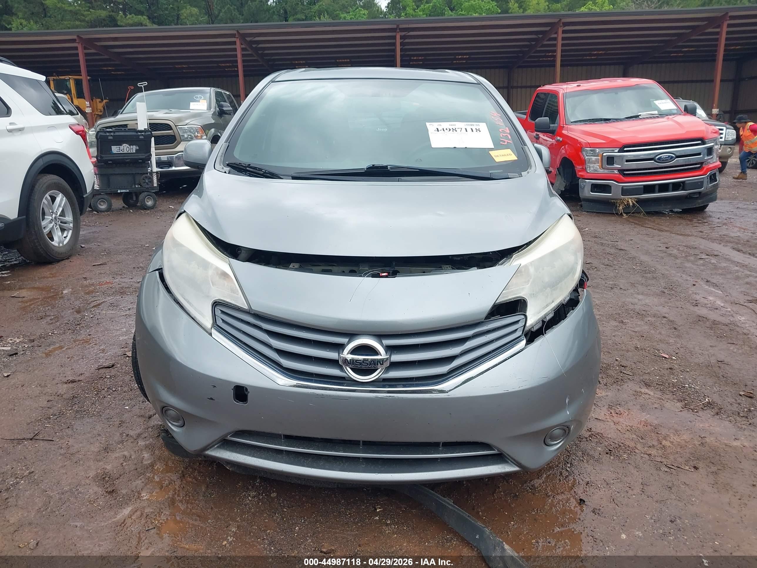 2014 Nissan Versa Note S (sr)/s Plus/sv Silver vin: 3N1CE2CP4EL432154