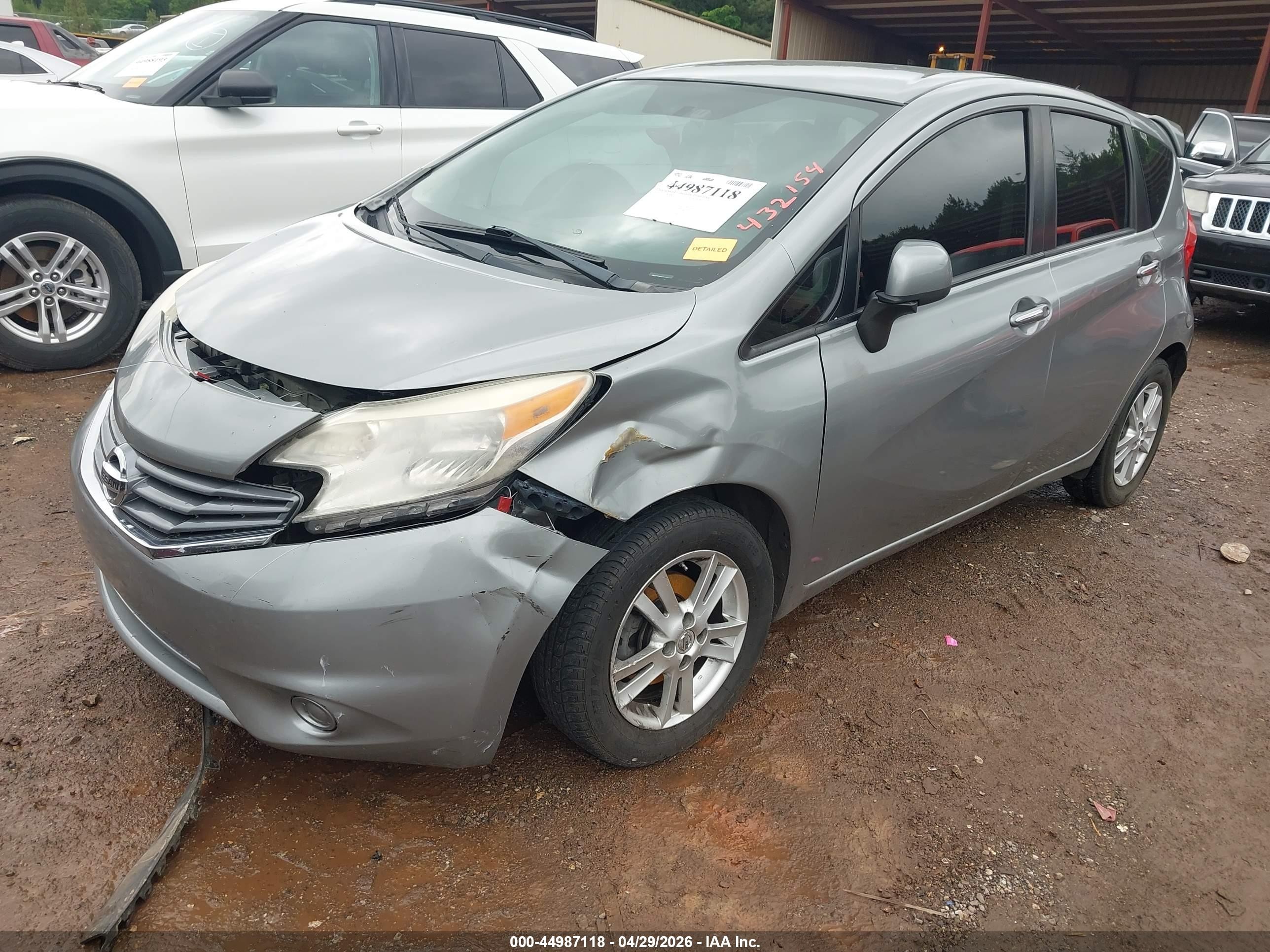 2014 Nissan Versa Note S (sr)/s Plus/sv Silver vin: 3N1CE2CP4EL432154