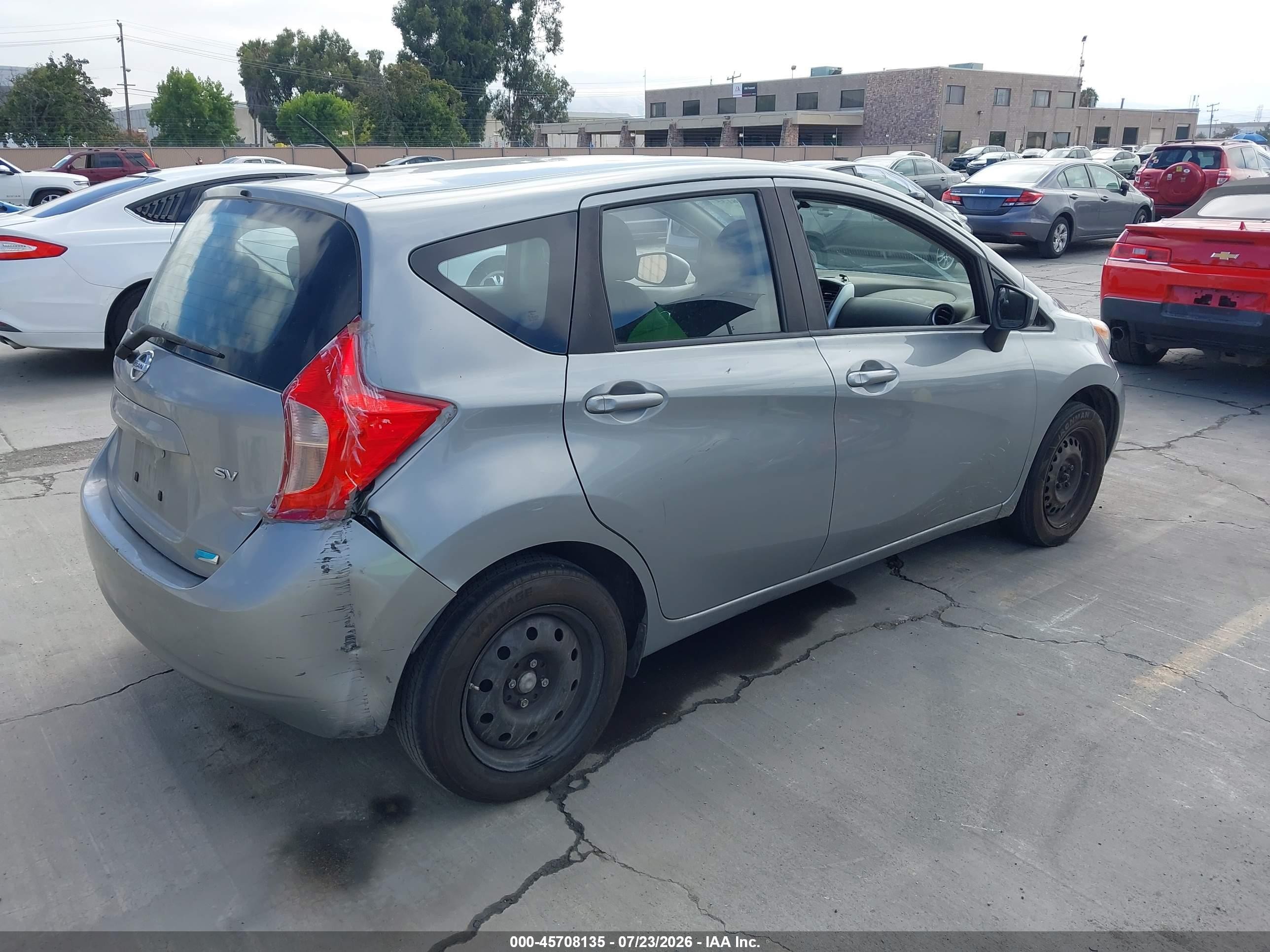 2015 Nissan Versa Note S (sr)/s Plus/sl/sr/sv Gray vin: 3N1CE2CP4FL358669